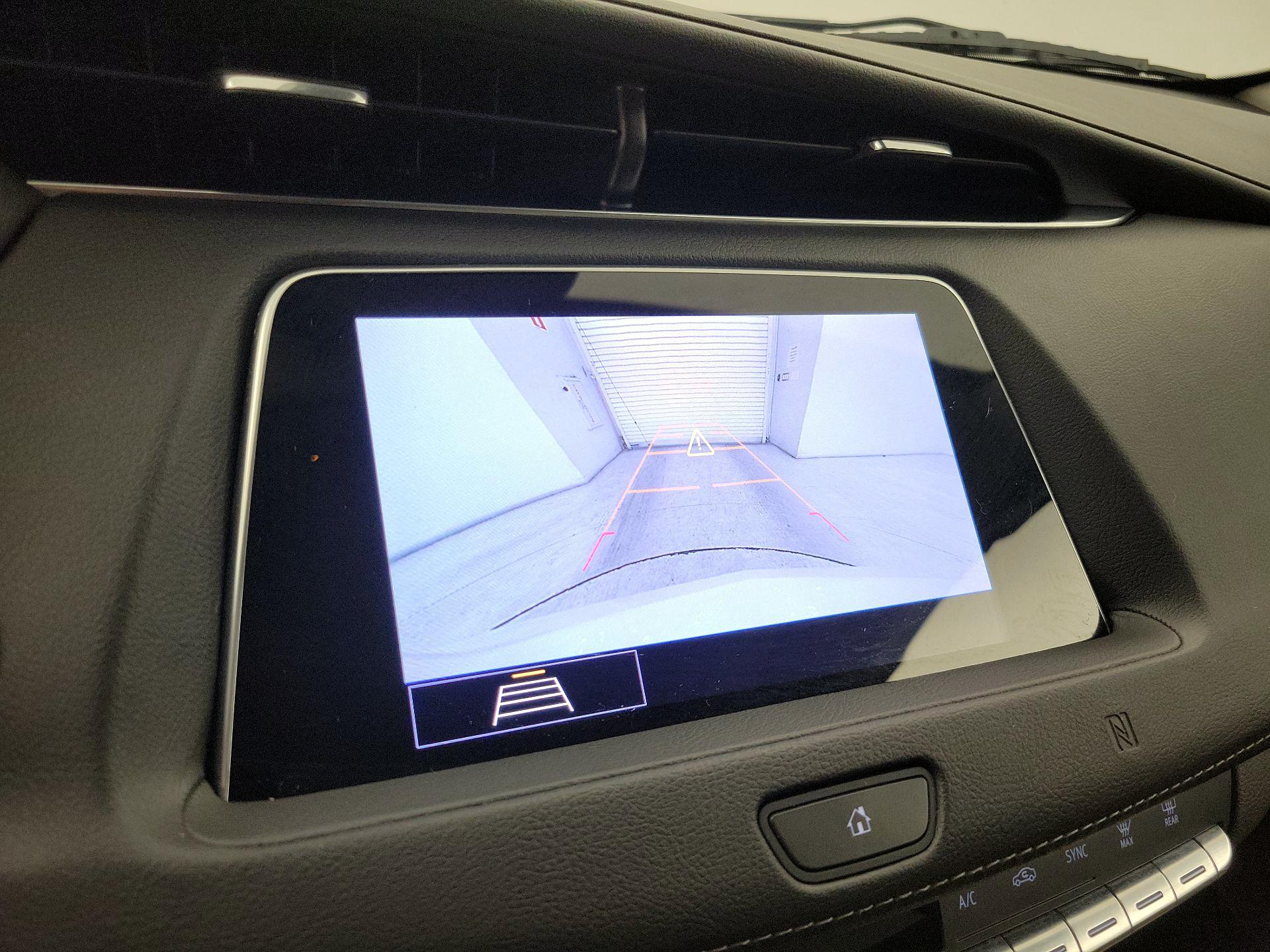 Thumbnail: 2020 Cadillac XT4 - 15