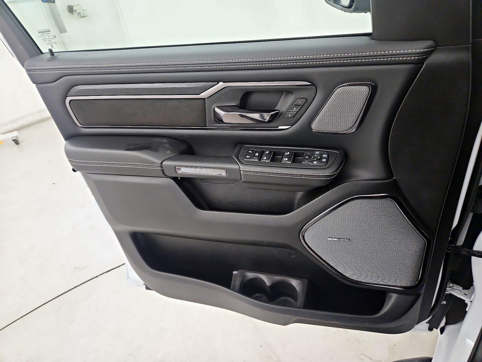 2025 RAM Ram 1500 Pickup Rebel - Photo 13