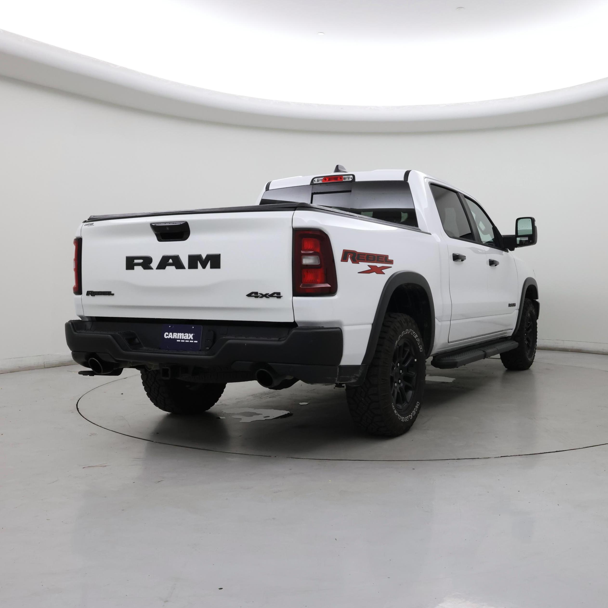 Thumbnail: 2025 RAM 1500 - 8