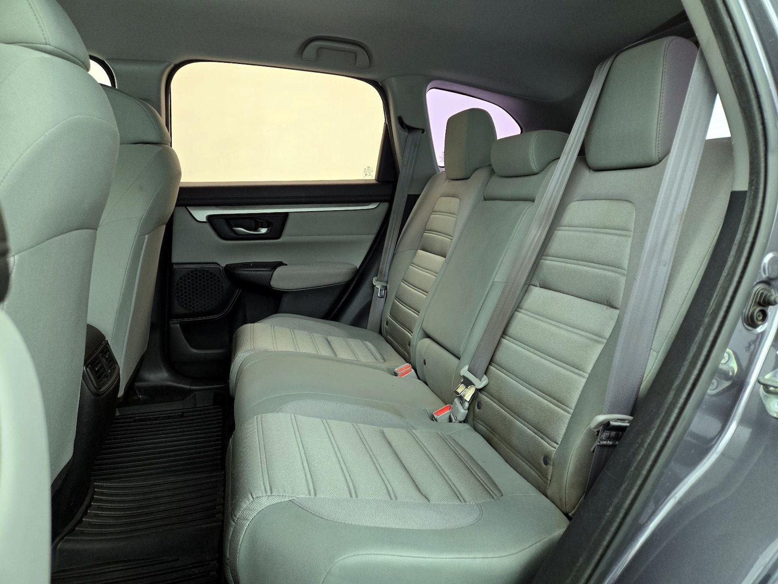 2017 Honda CR-V LX - Photo 20