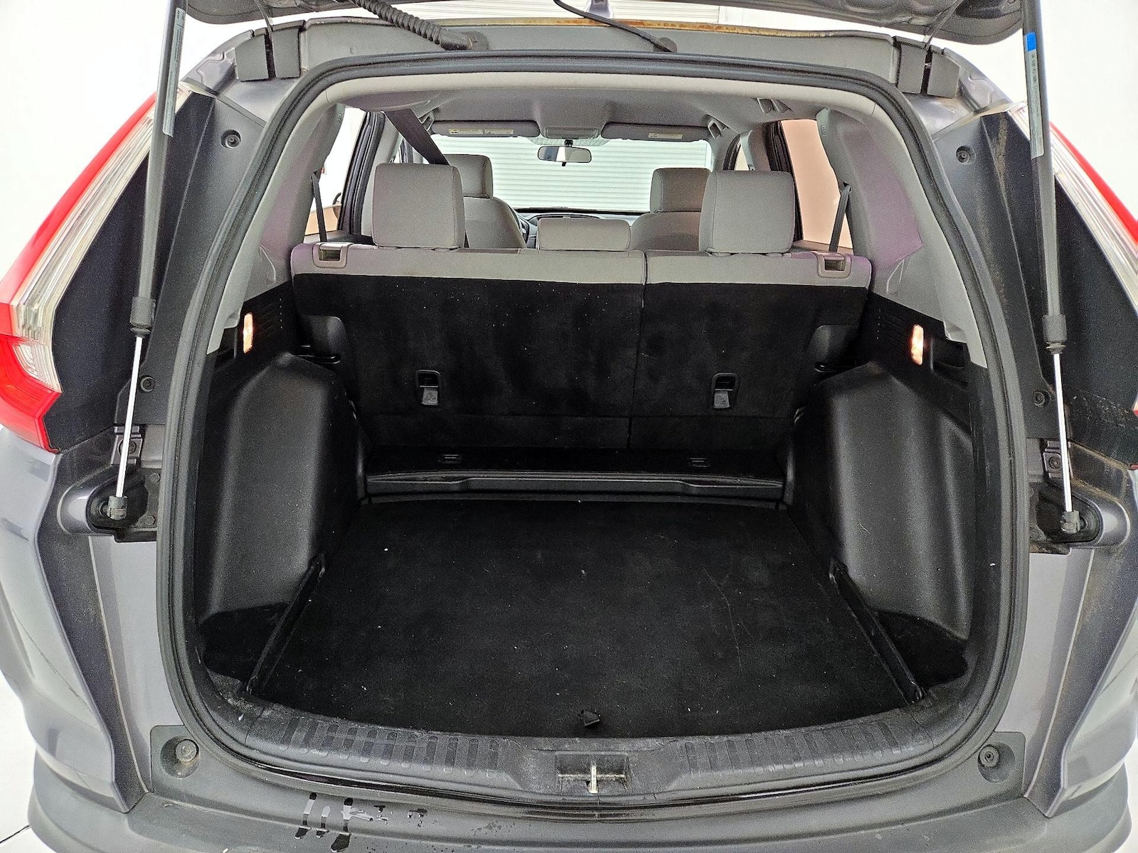 2017 Honda CR-V LX - Photo 21