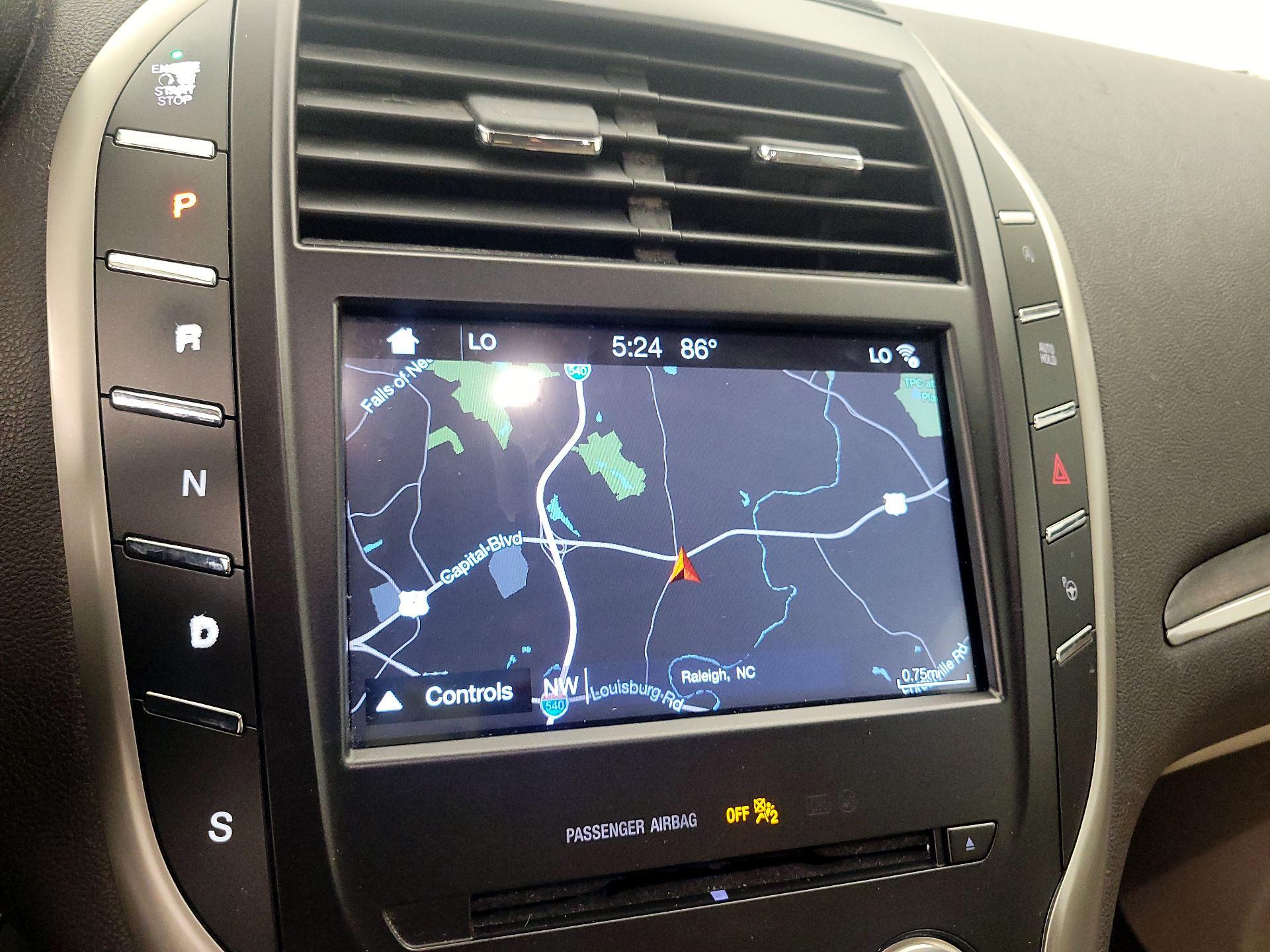 Thumbnail: 2017 Lincoln MKC - 15