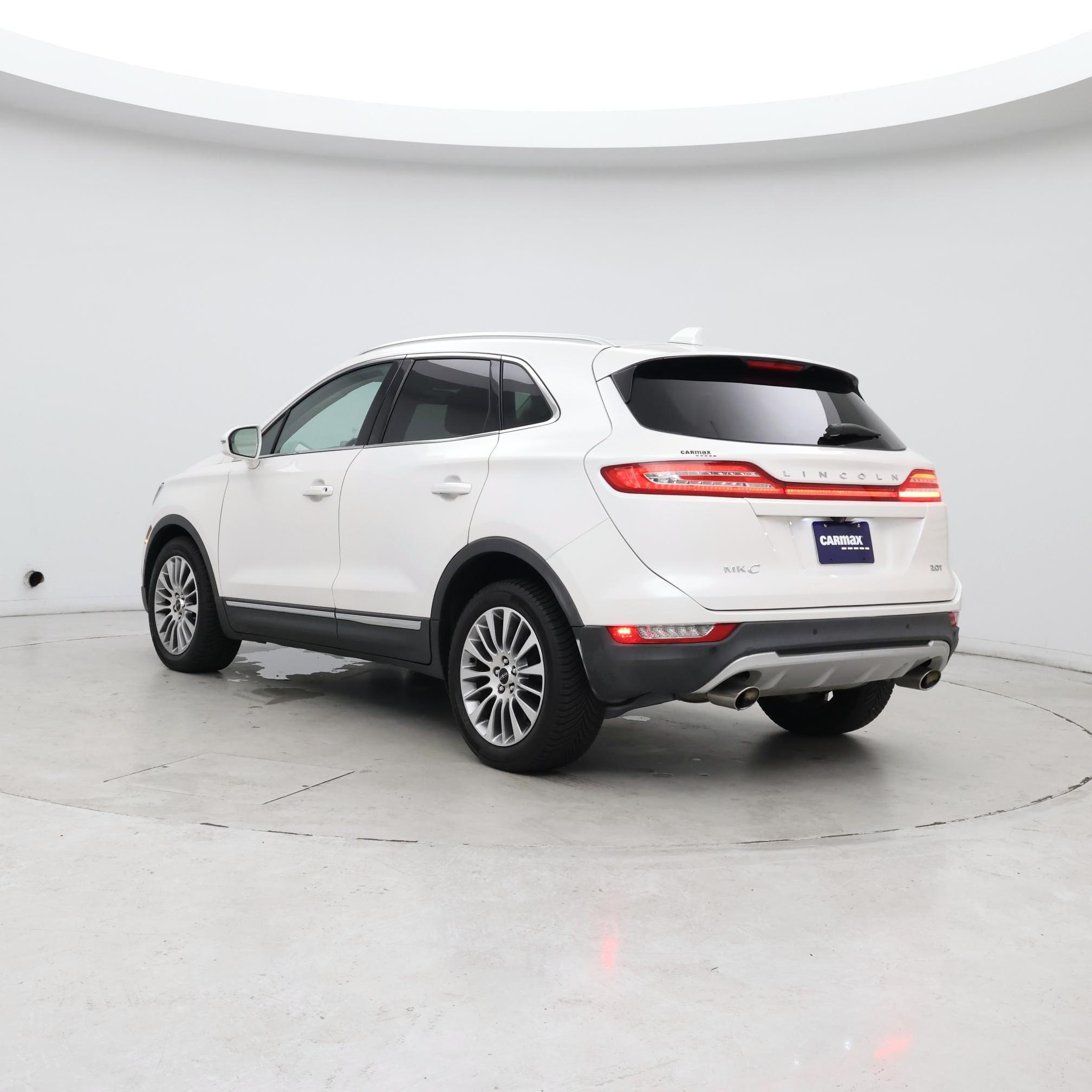 Thumbnail: 2017 Lincoln MKC - 2