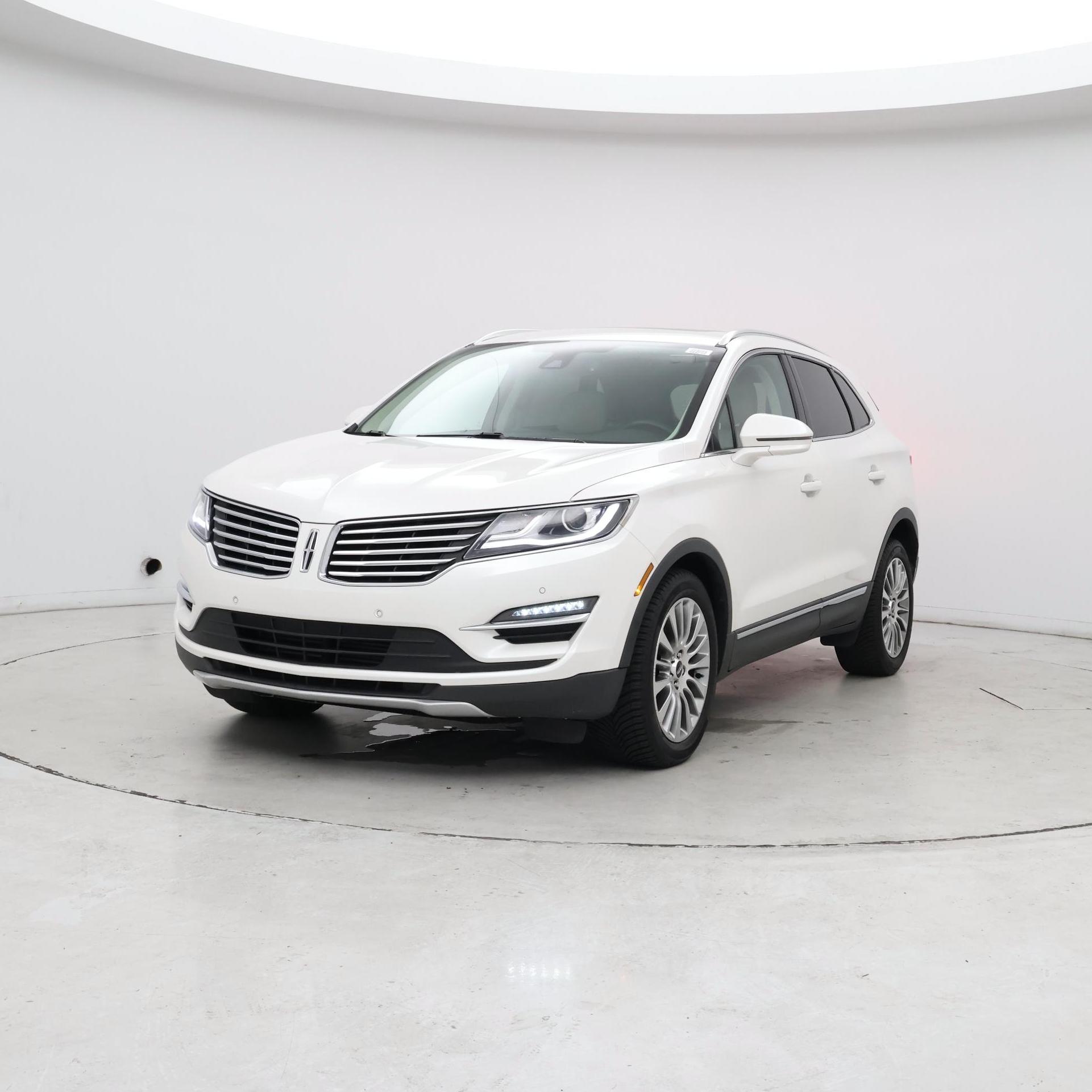 Thumbnail: 2017 Lincoln MKC - 4