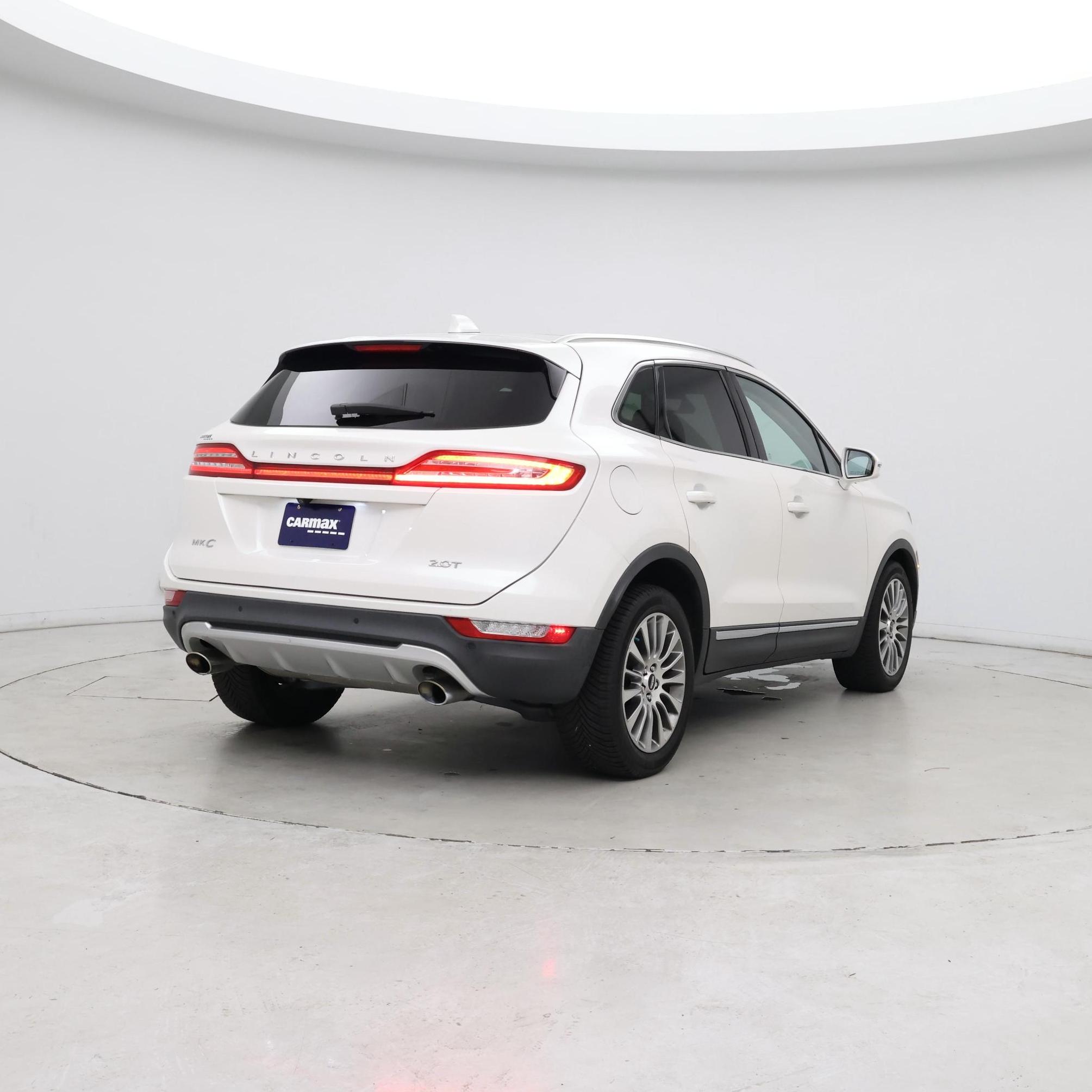 Thumbnail: 2017 Lincoln MKC - 8