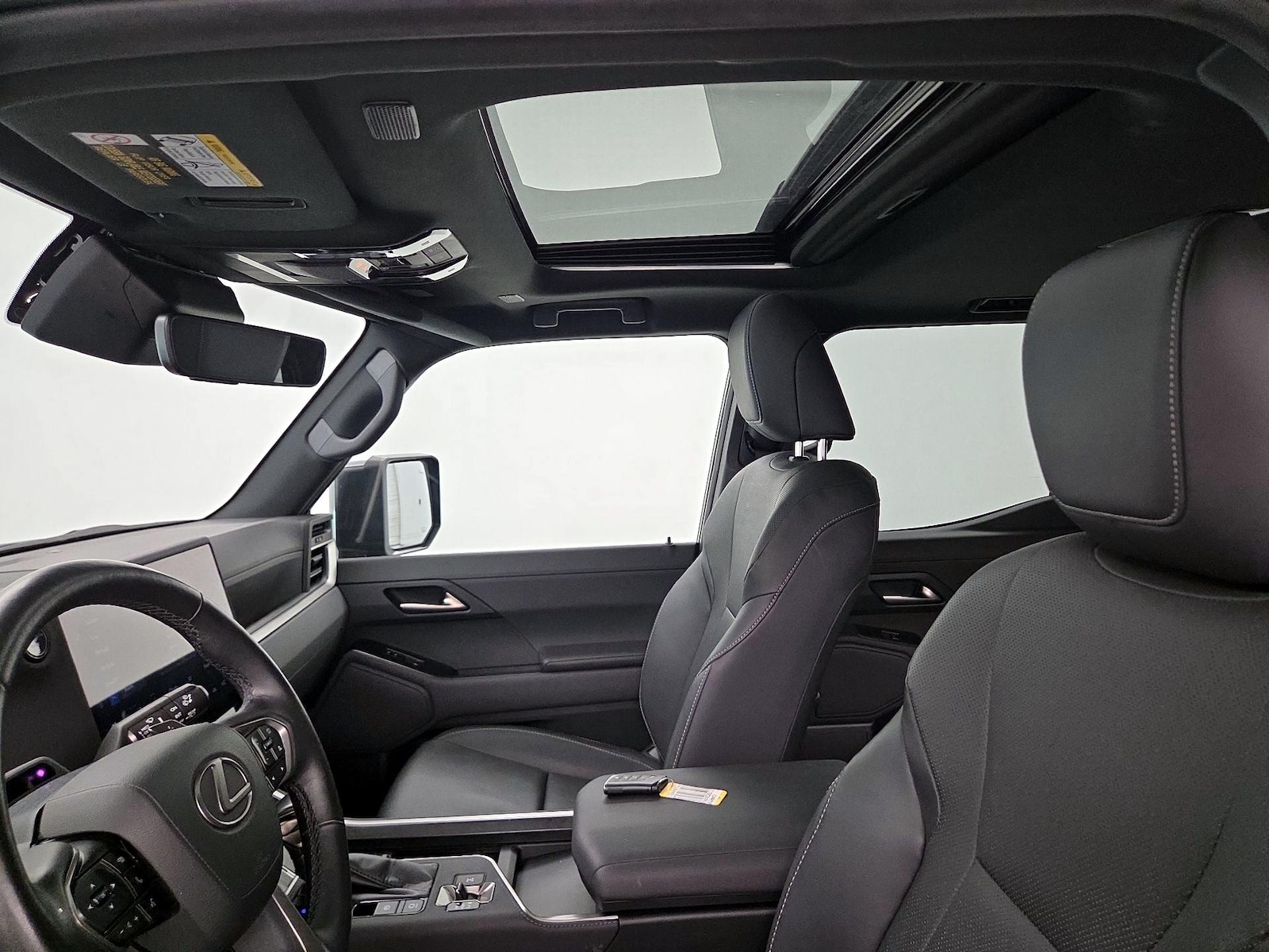 Sunroof(s) & Overhead Airbags