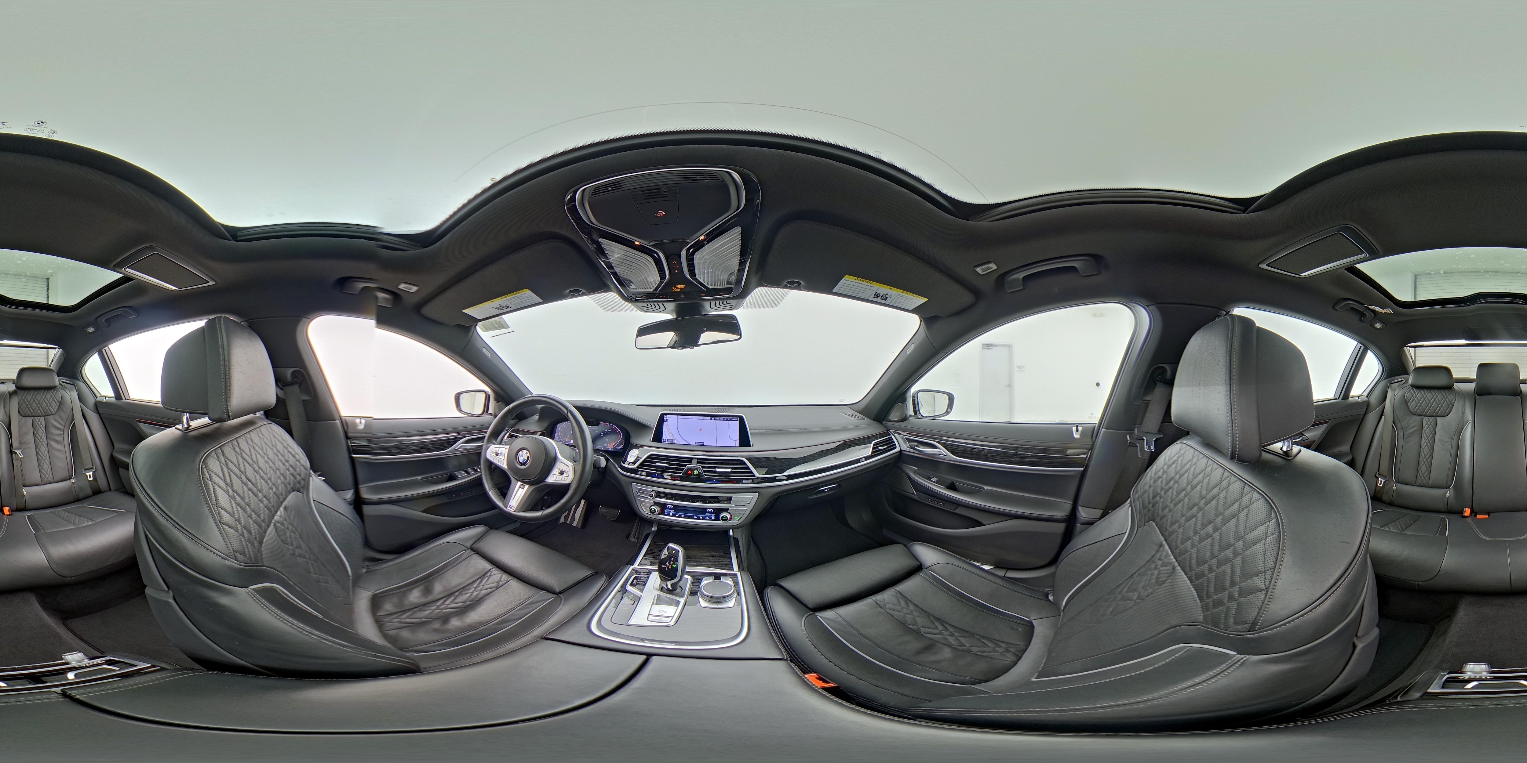 2021 BMW 7 Series 740i - Photo 28