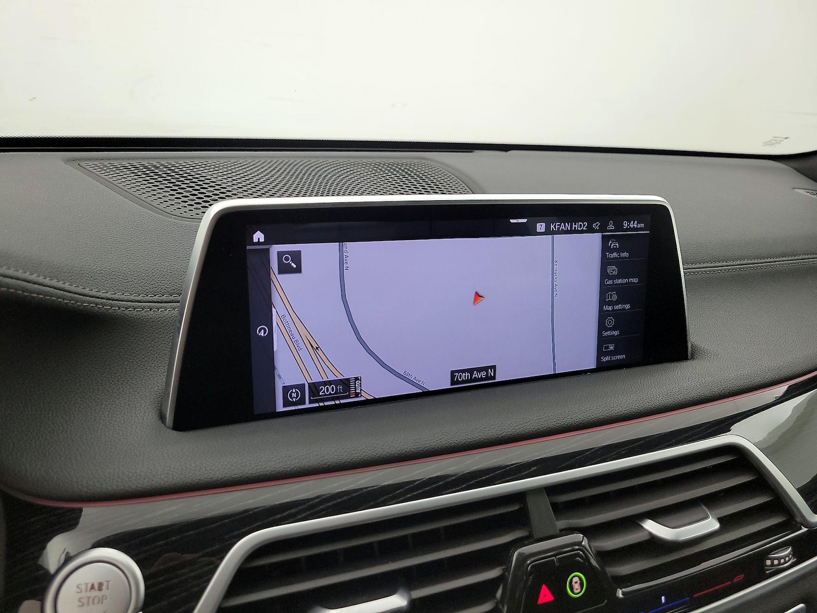 2021 BMW 7 Series 740i - Photo 15