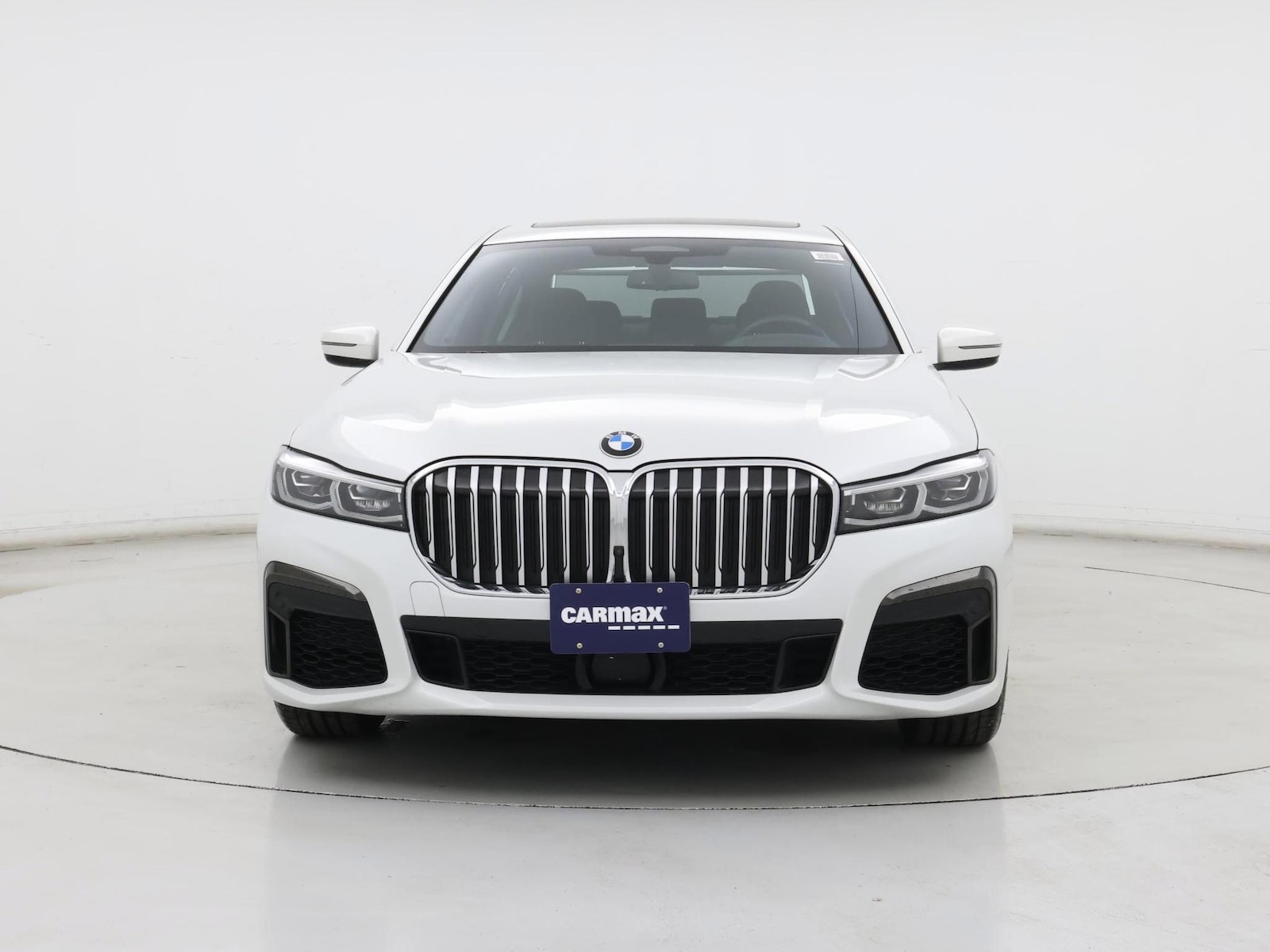 2021 BMW 7 Series 740i - Photo 6