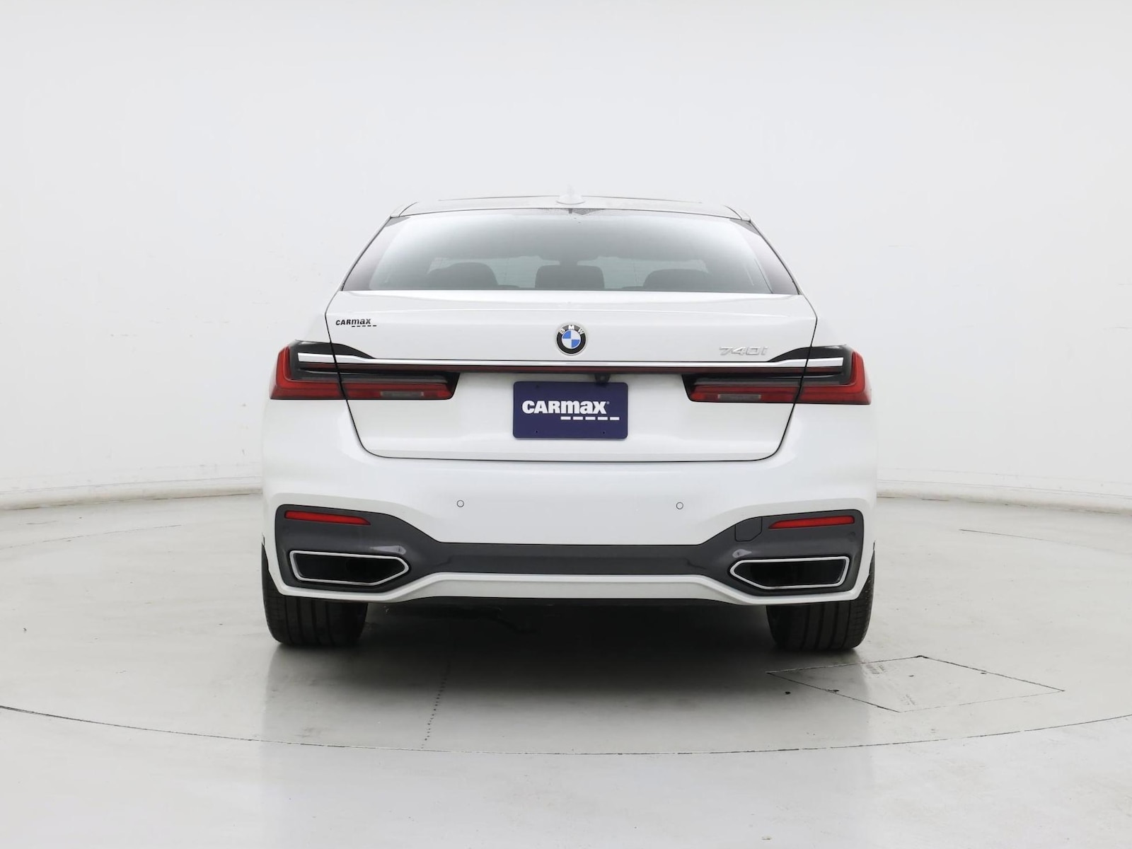 2021 BMW 7 Series 740i - Photo 7