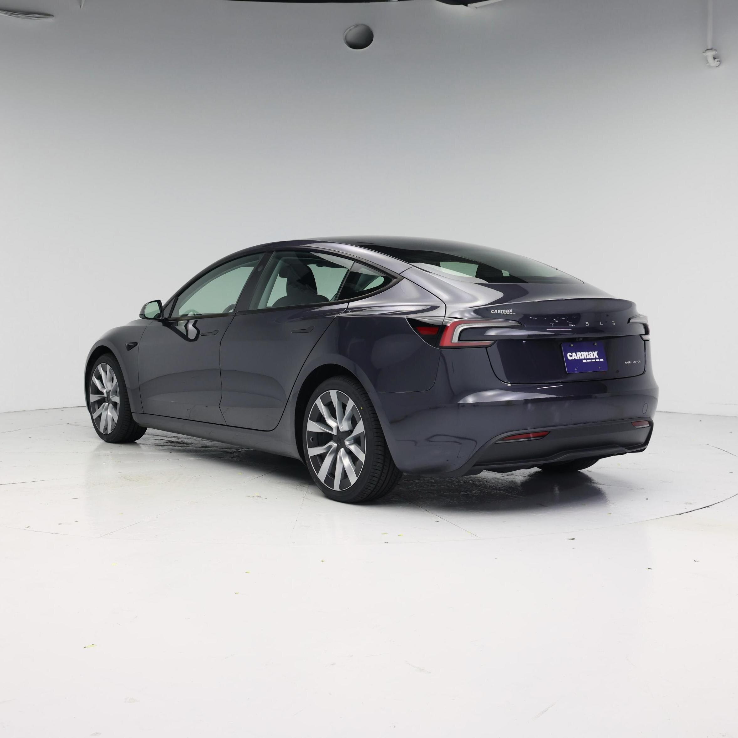 Thumbnail: 2025 Tesla Model 3 - 2