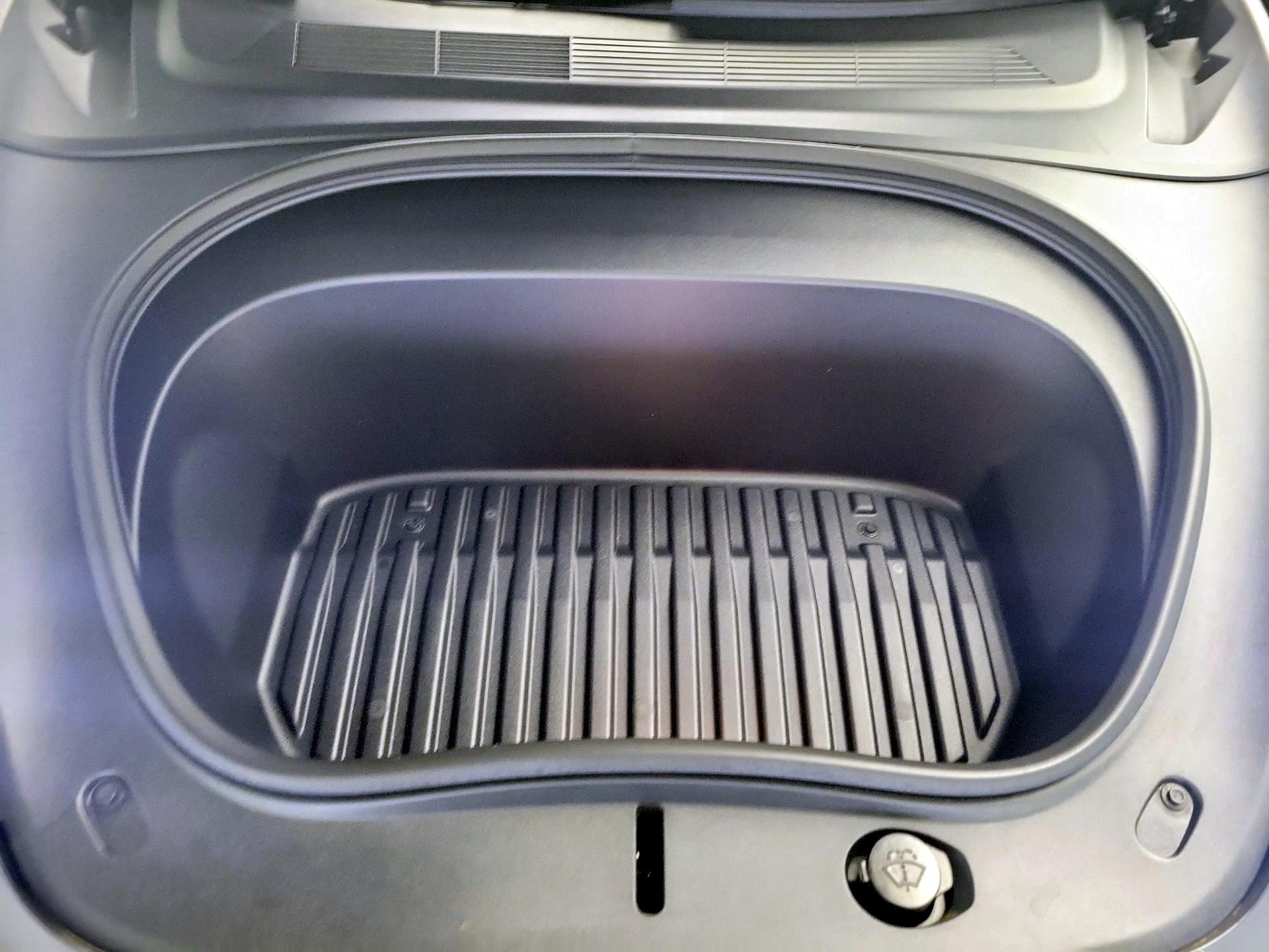 Thumbnail: 2025 Tesla Model 3 - 20