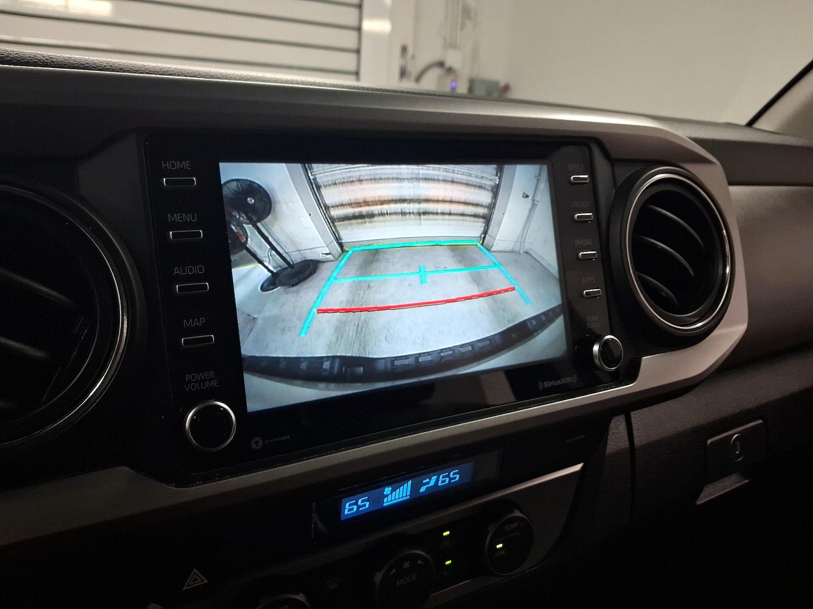 2023 Toyota Tacoma SR5 - Photo 14