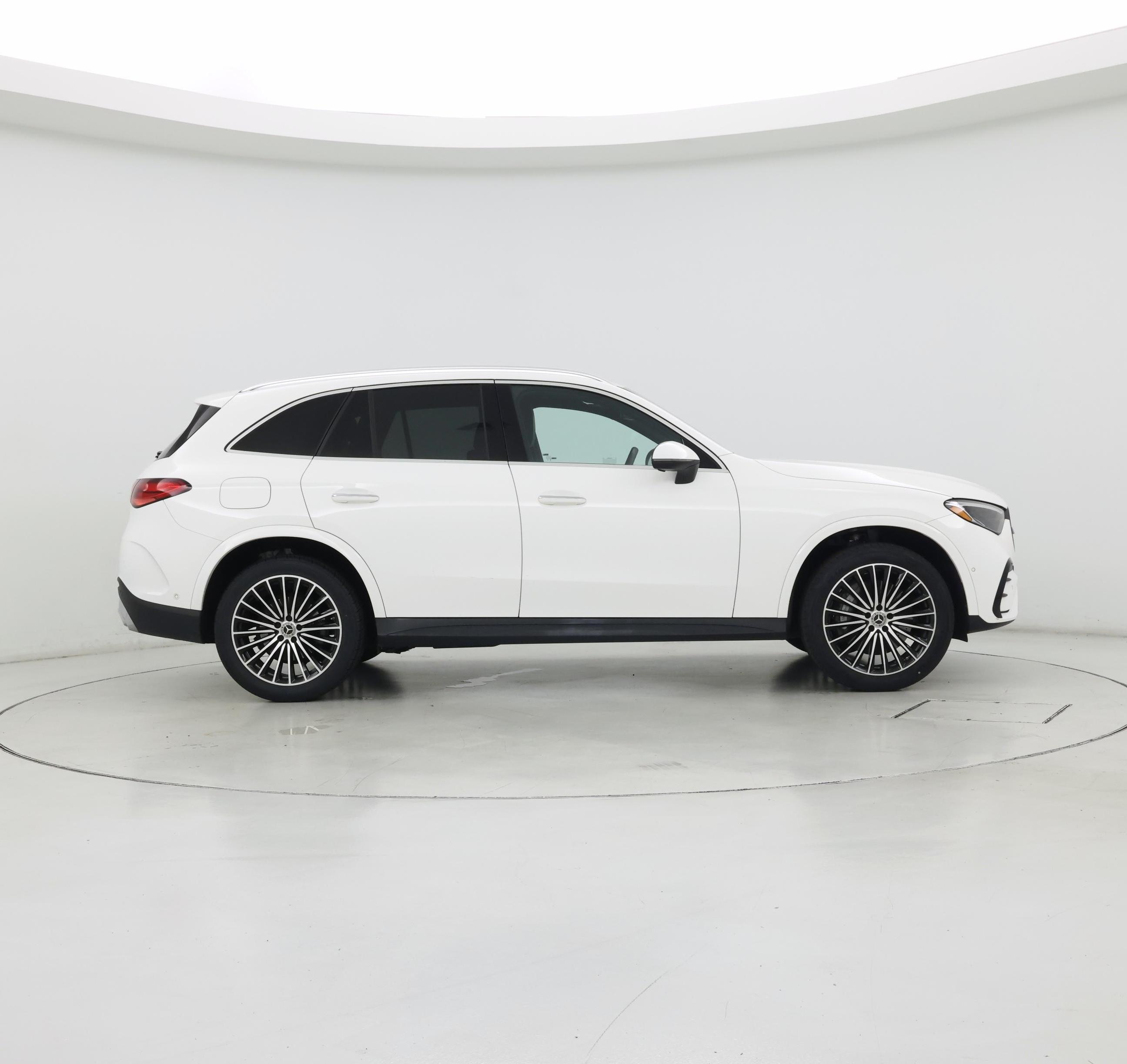 Thumbnail: 2023 Mercedes-Benz GLC - 7