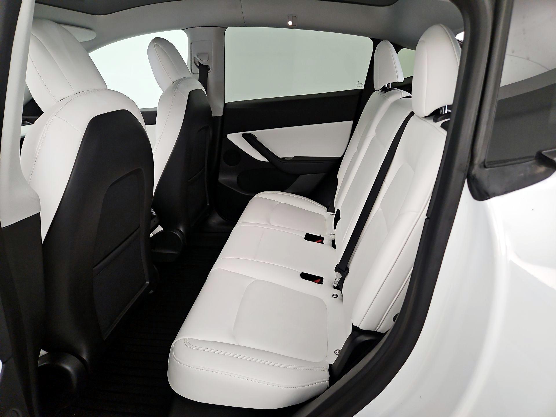 Thumbnail: 2021 Tesla Model Y - 17
