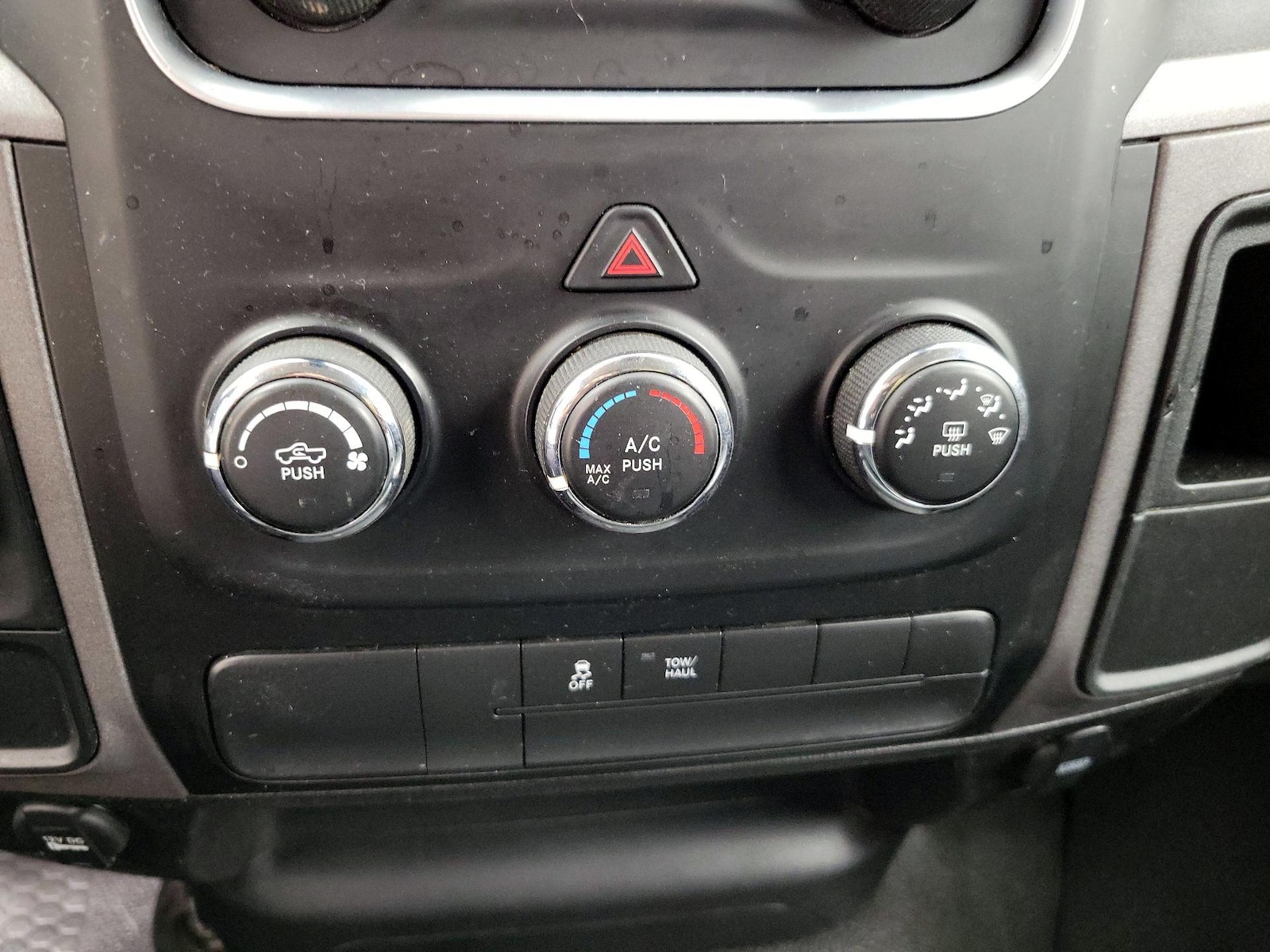 2021 RAM Ram 1500 Classic Tradesman - Photo 17