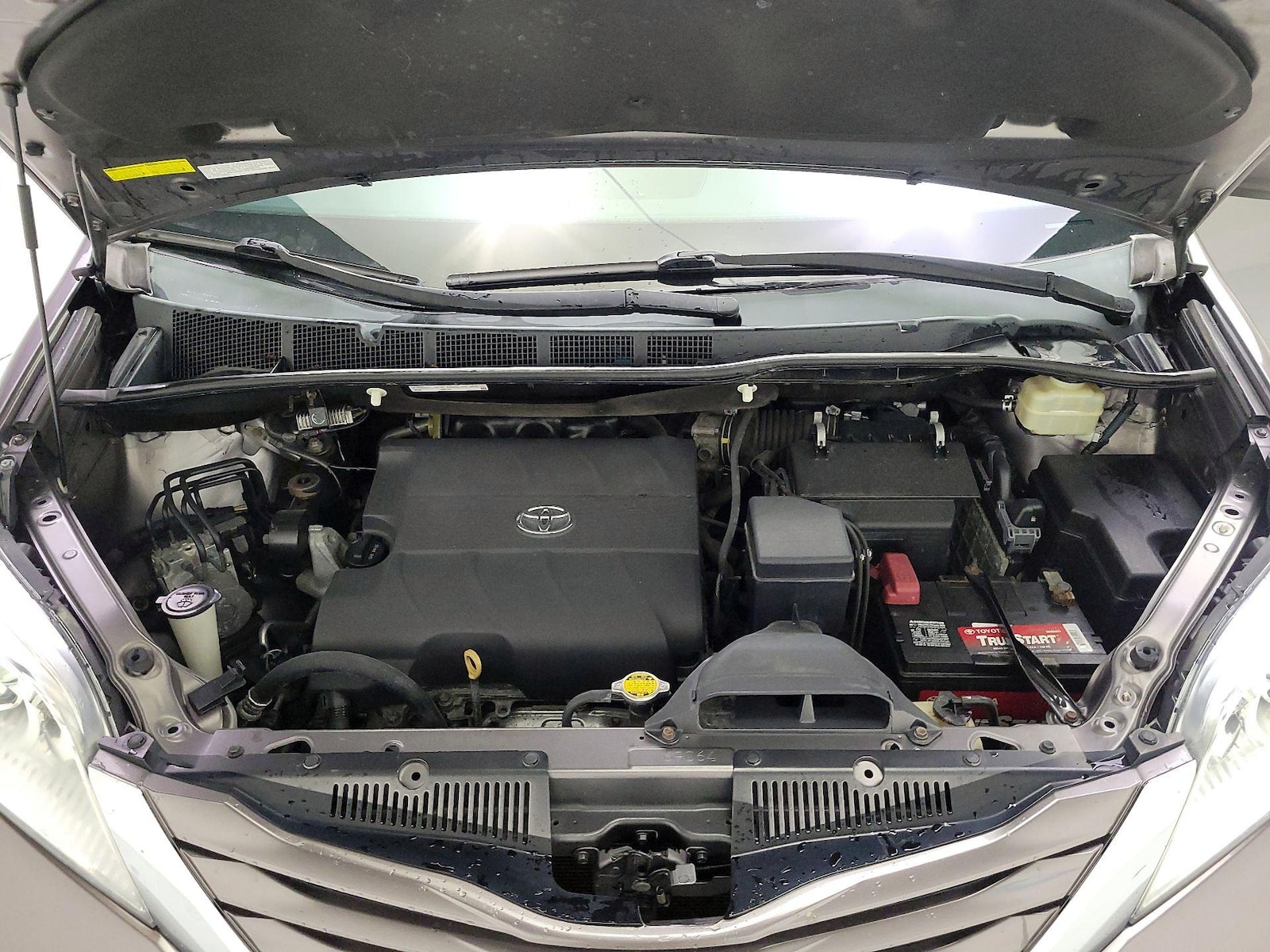 2016 Toyota Sienna LE - Photo 22