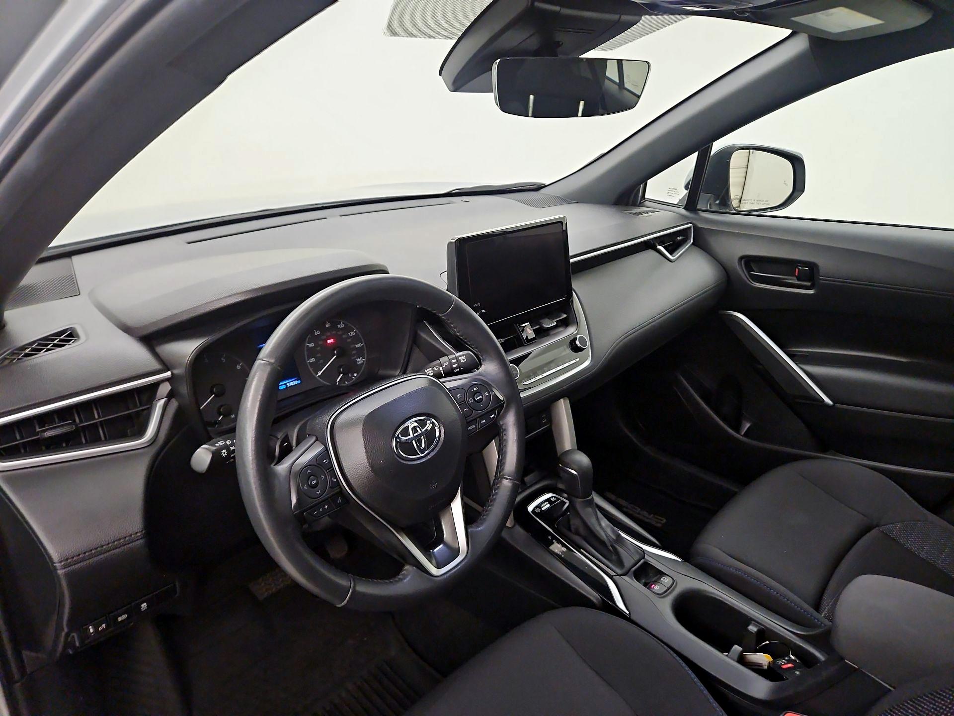 Thumbnail: 2024 Toyota Corolla Cross - 9