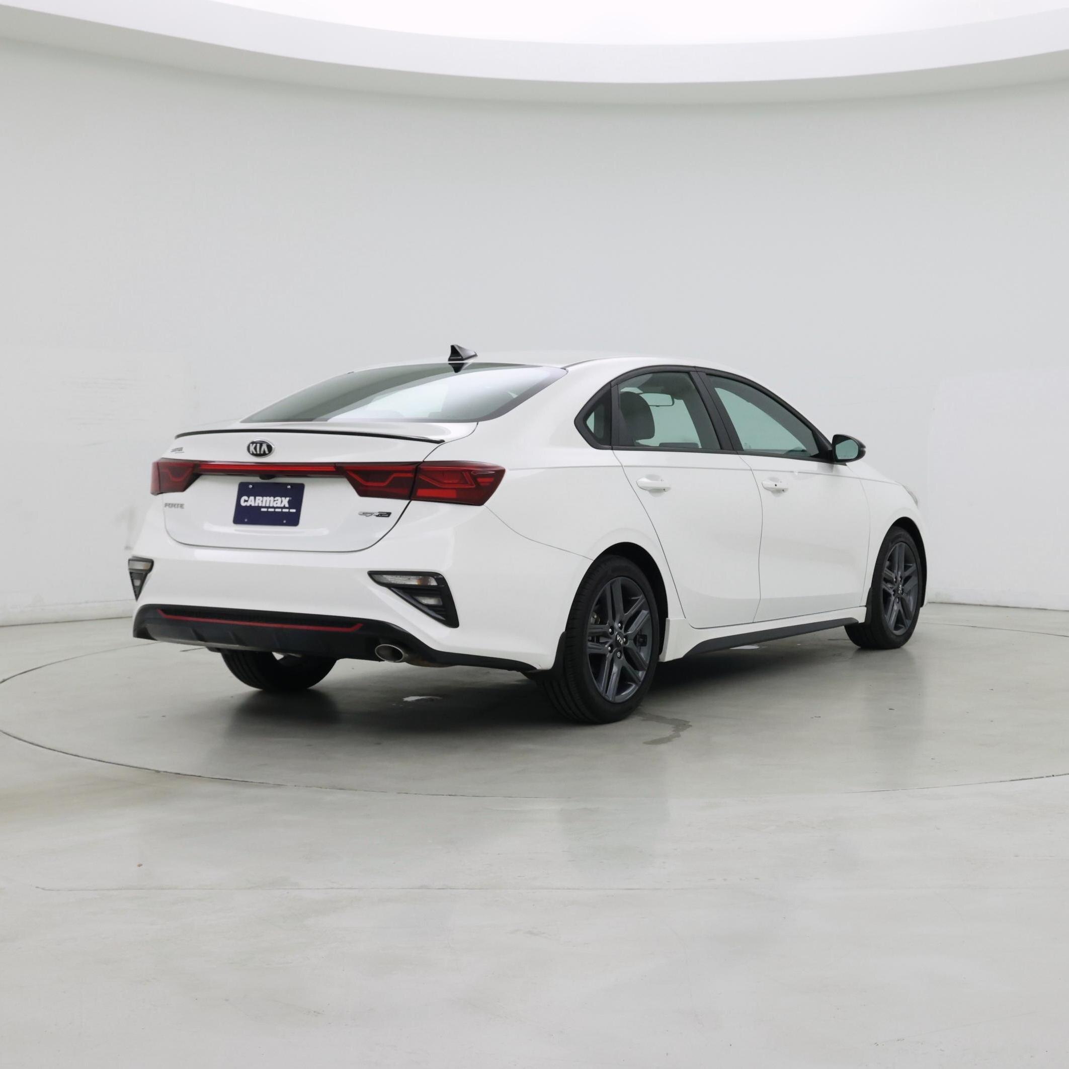 Thumbnail: 2021 Kia Forte - 8