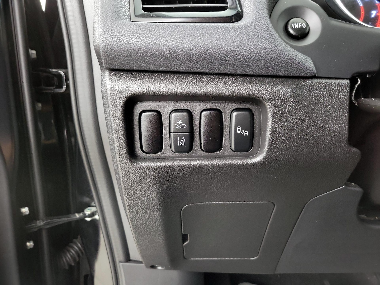 2022 Mitsubishi Outlander Sport SE - Photo 14