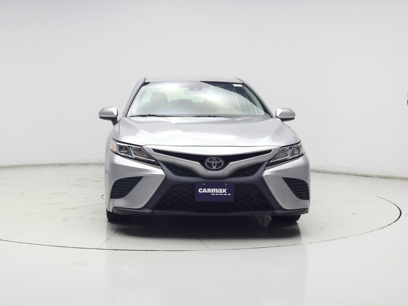 2019 Toyota Camry SE - Photo 6