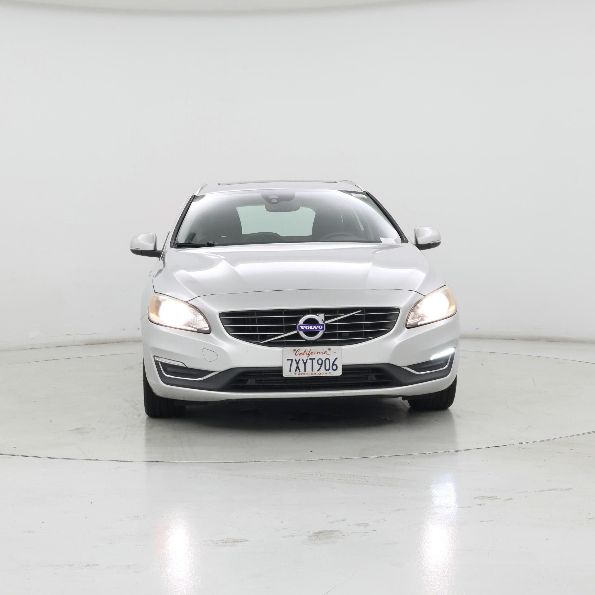 Thumbnail: 2016 Volvo V60 - 5