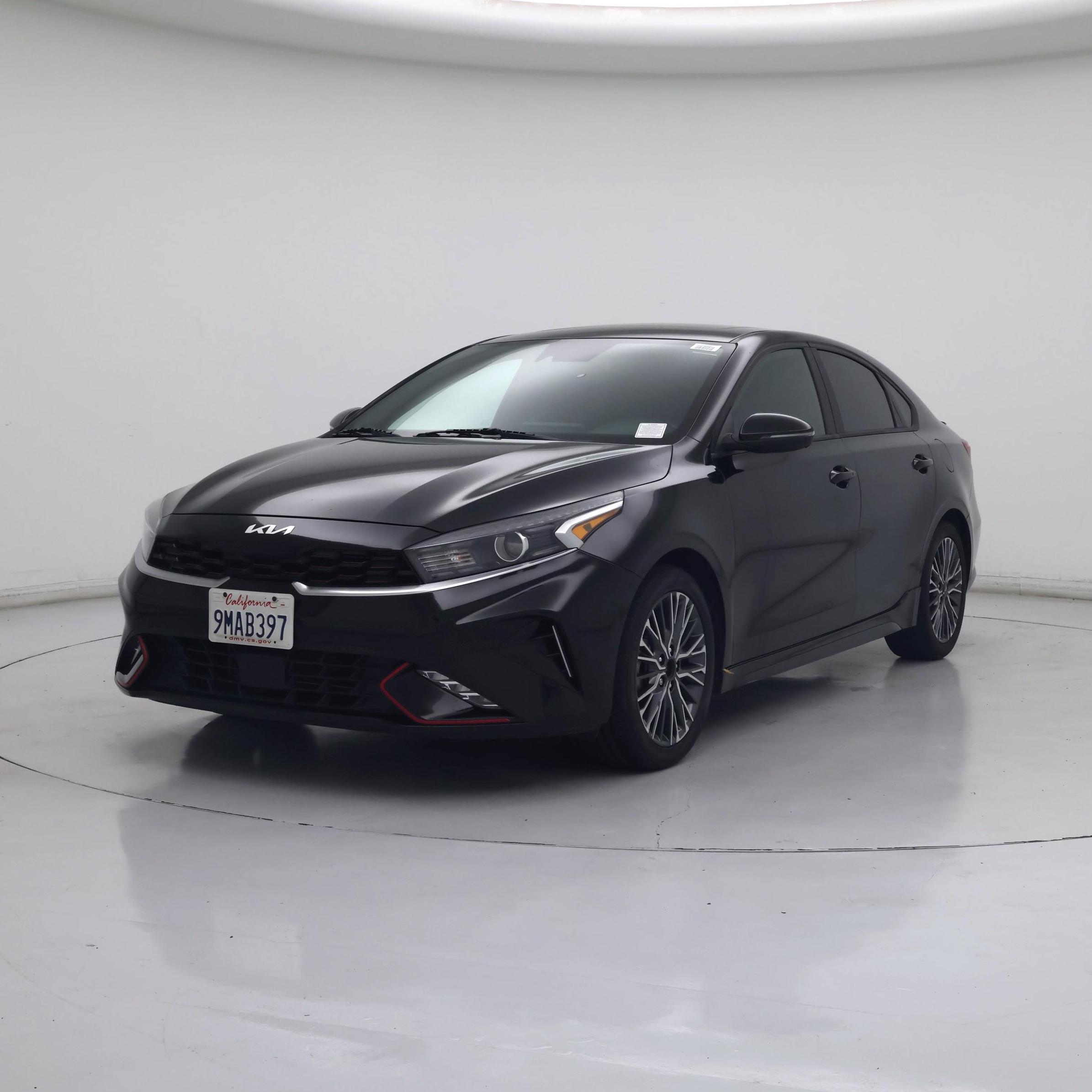 Thumbnail: 2024 Kia Forte - 4