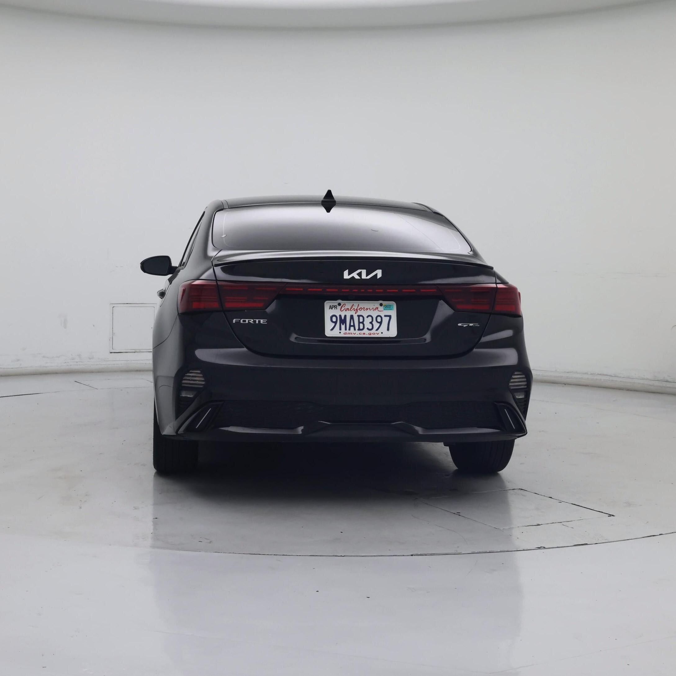 Thumbnail: 2024 Kia Forte - 6