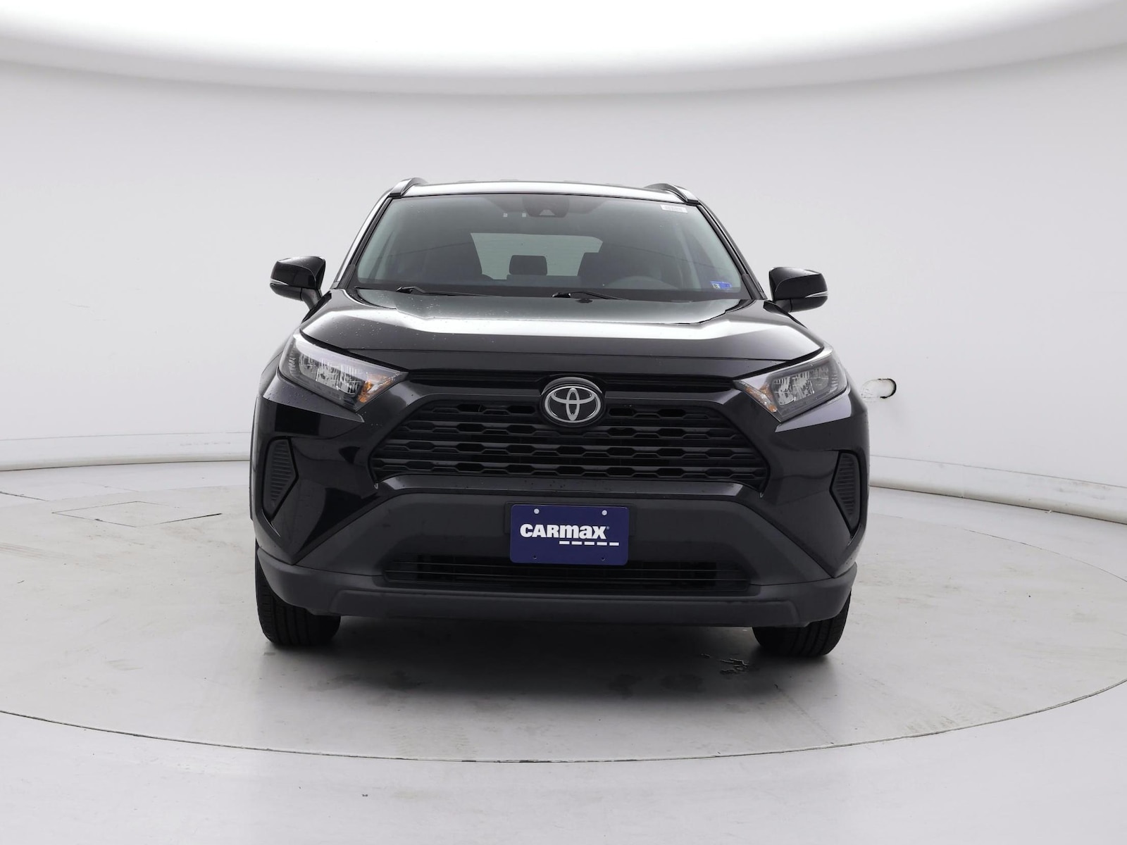 2020 Toyota RAV4 LE - Photo 6