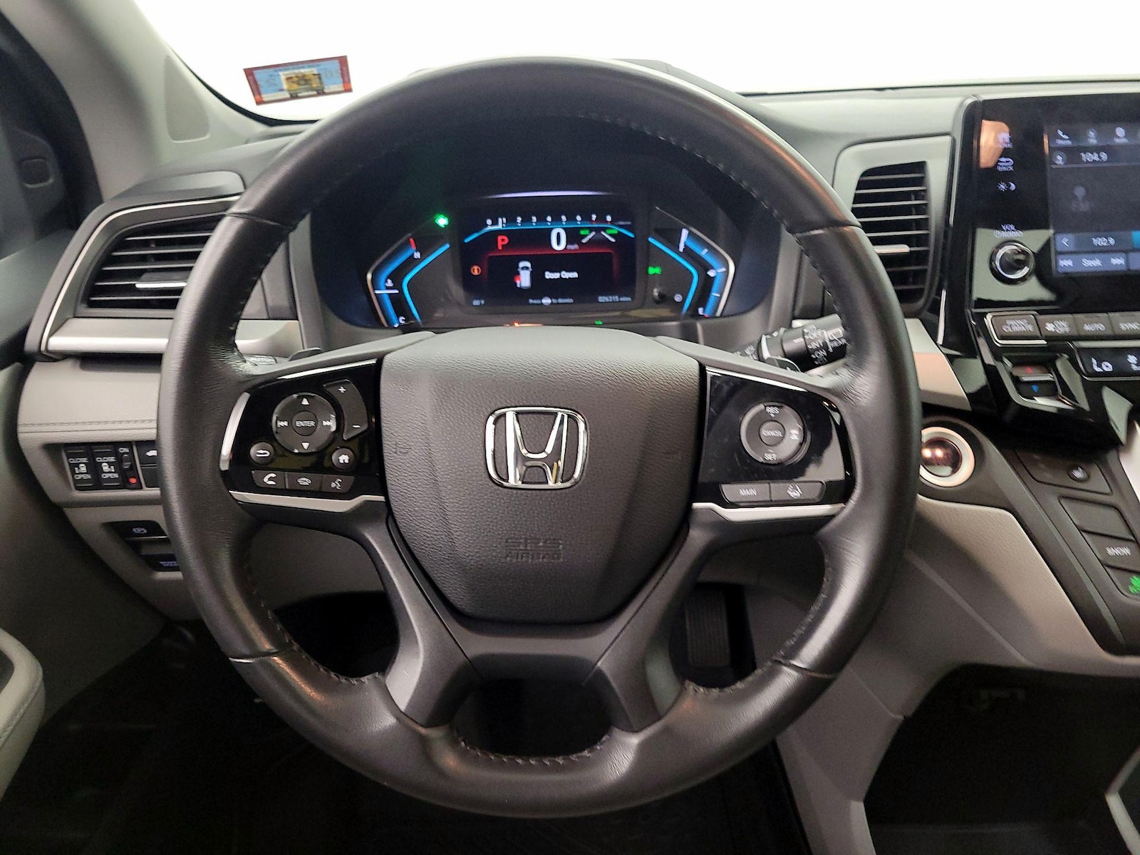 2018 Honda Odyssey EX-L - Photo 11