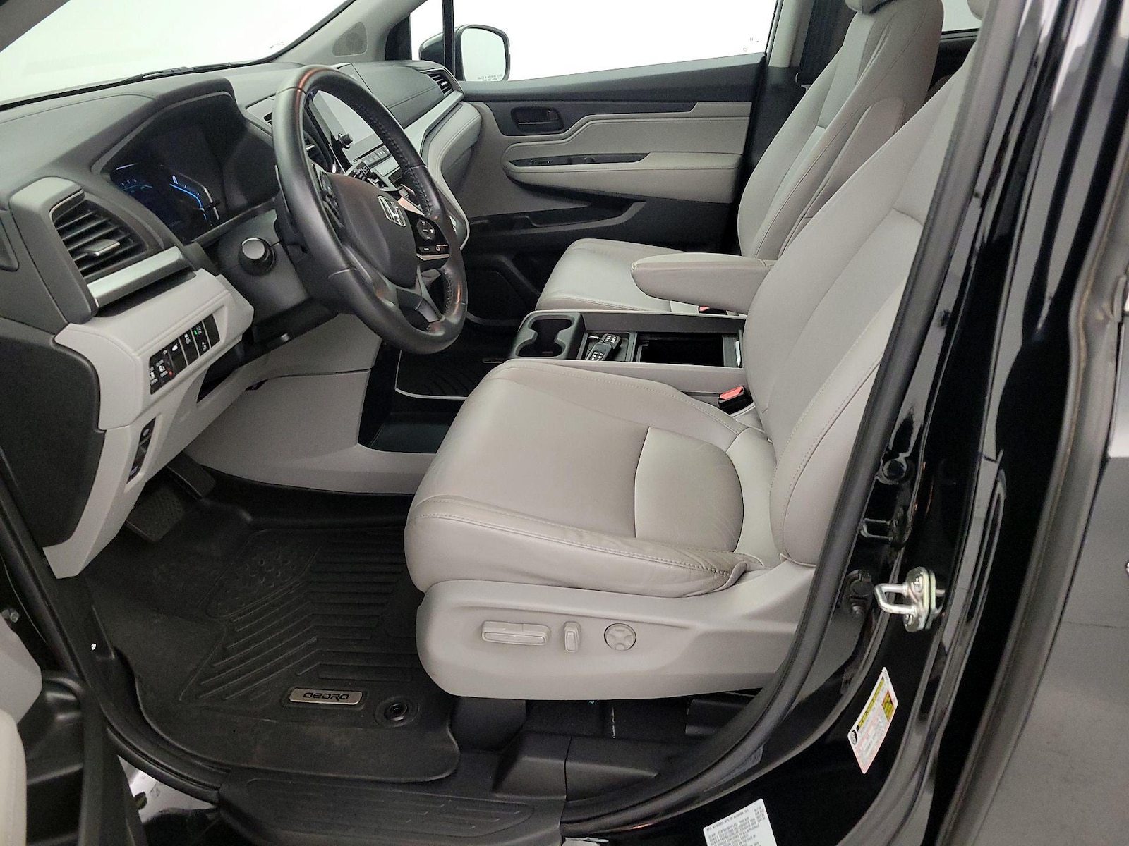 2018 Honda Odyssey EX-L - Photo 12