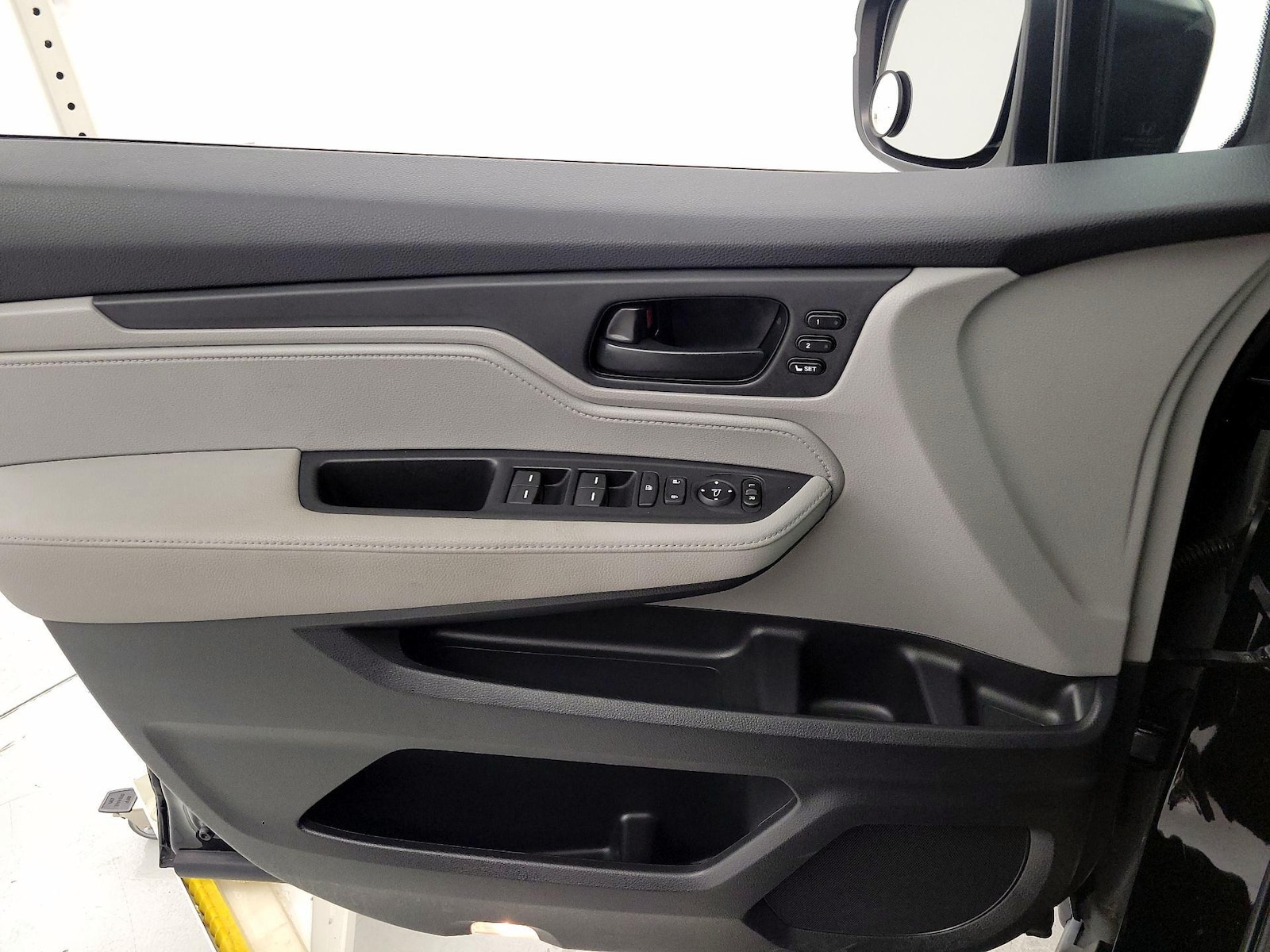2018 Honda Odyssey EX-L - Photo 13