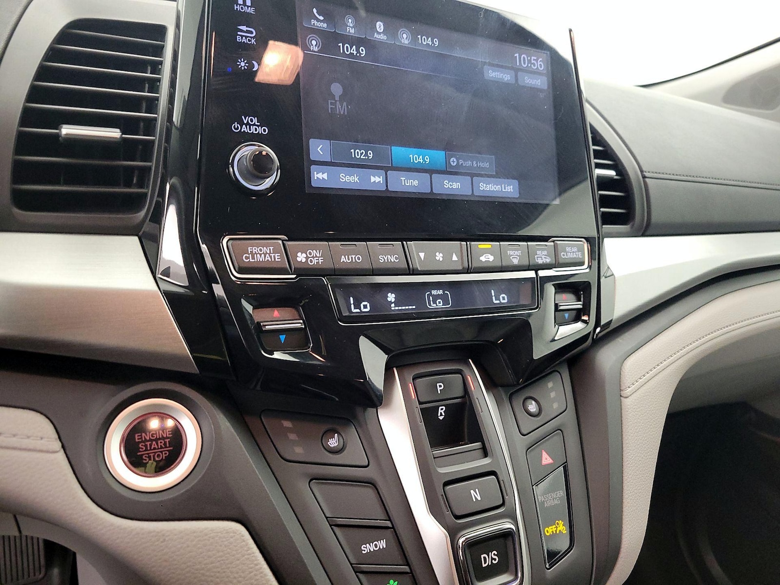 2018 Honda Odyssey EX-L - Photo 16