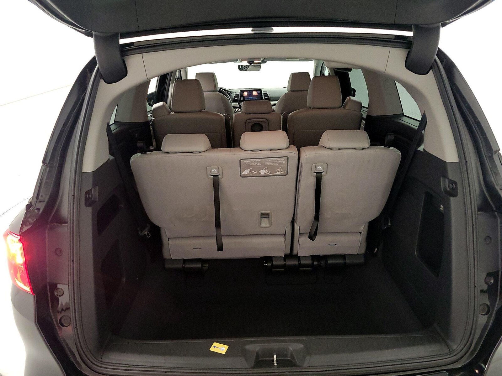 2018 Honda Odyssey EX-L - Photo 23
