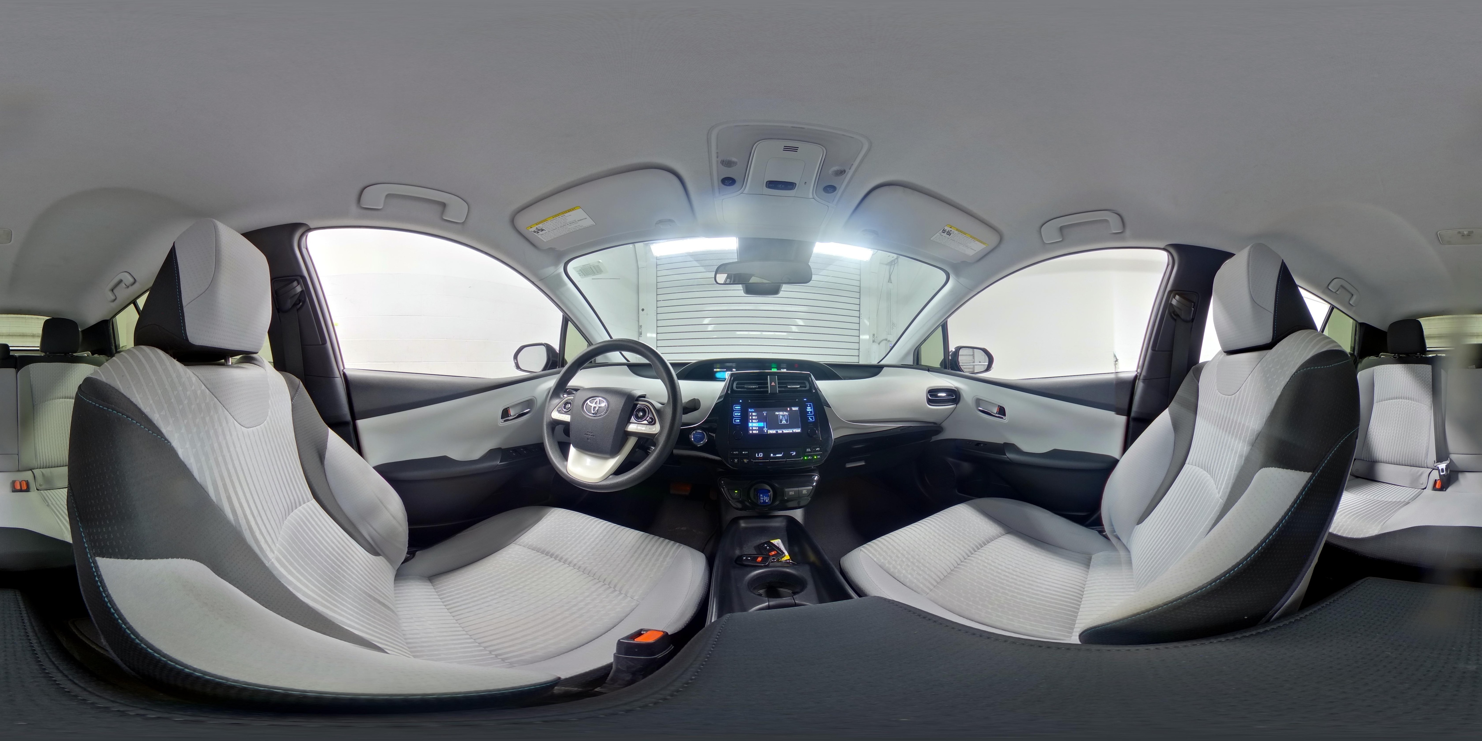 2017 Toyota Prius Two Eco - Photo 22