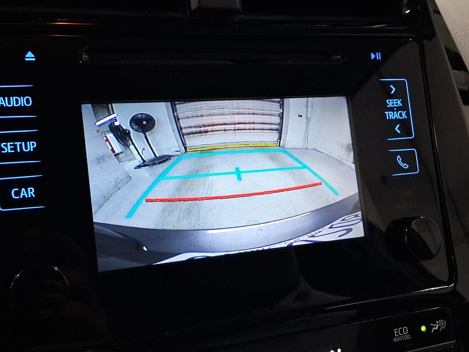 2017 Toyota Prius Two Eco - Photo 13