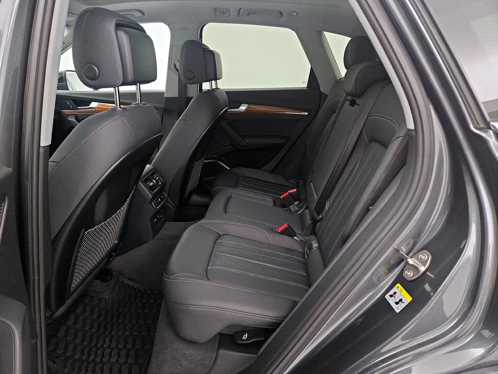 Thumbnail: 2023 Audi Q5 - 20