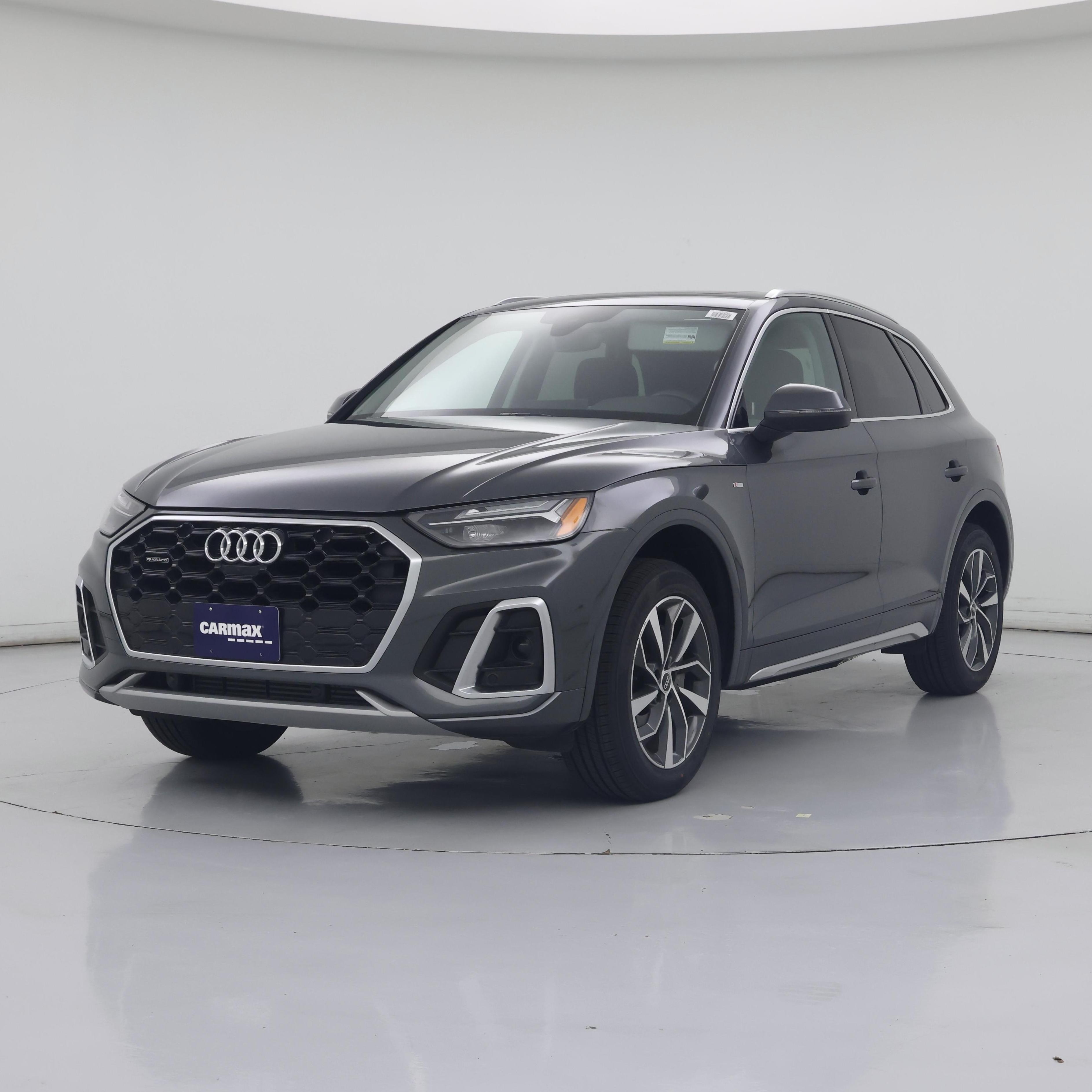 Thumbnail: 2023 Audi Q5 - 4