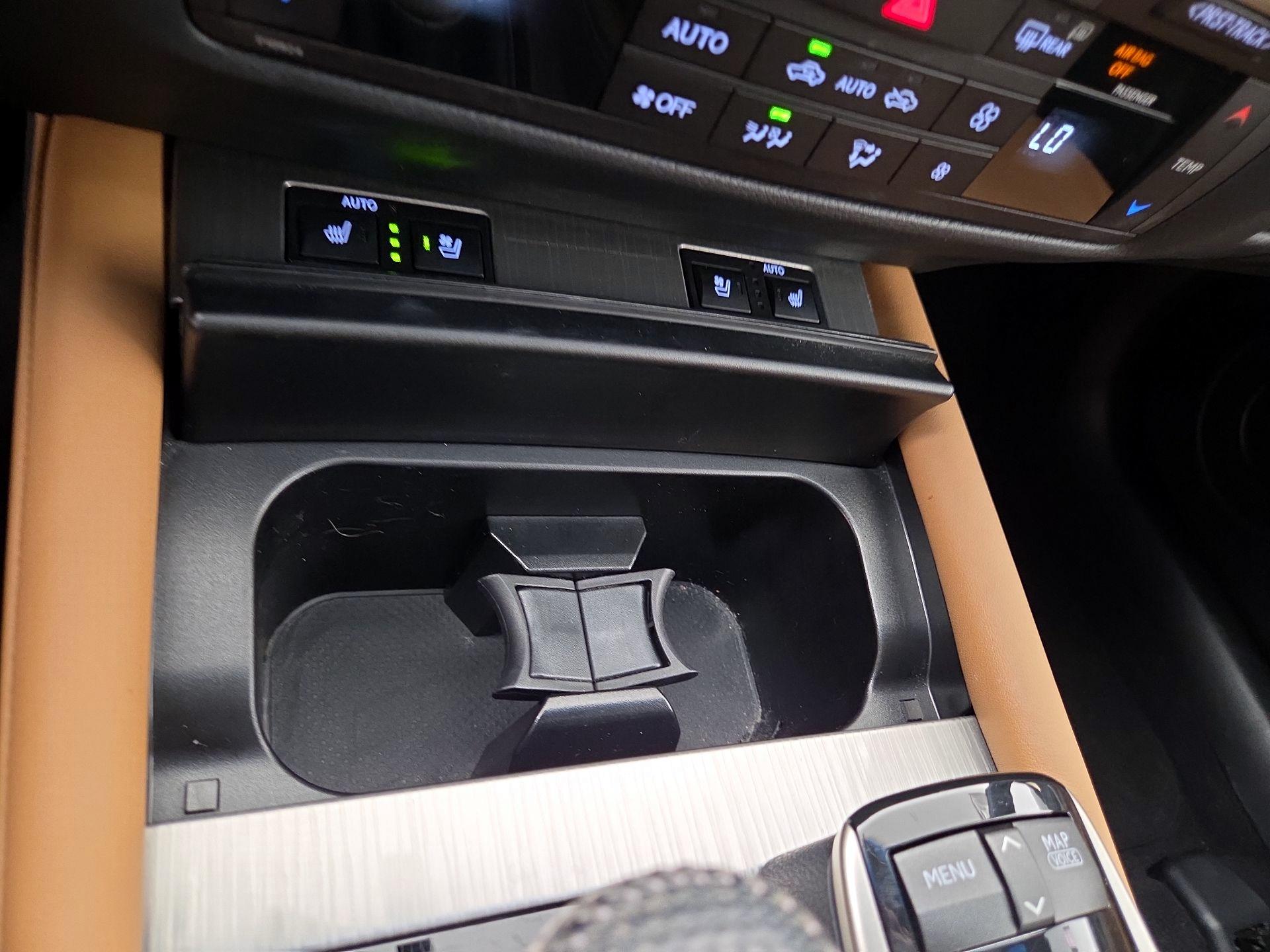 Thumbnail: 2015 Lexus GS - 18