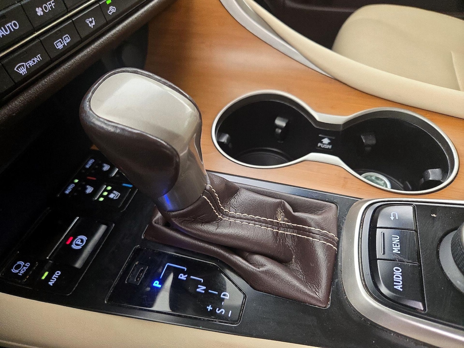 2019 Lexus RX 350 - Photo 18