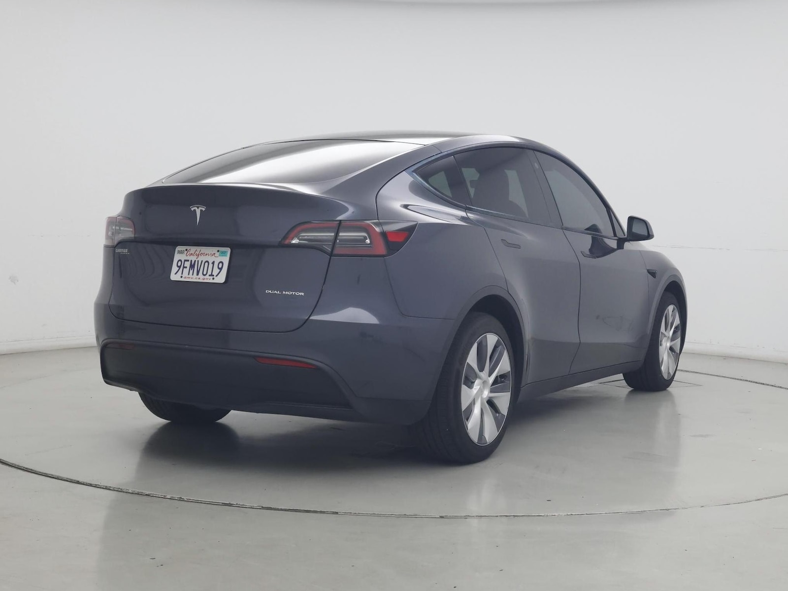2023 Tesla Model Y Long Range - Photo 9