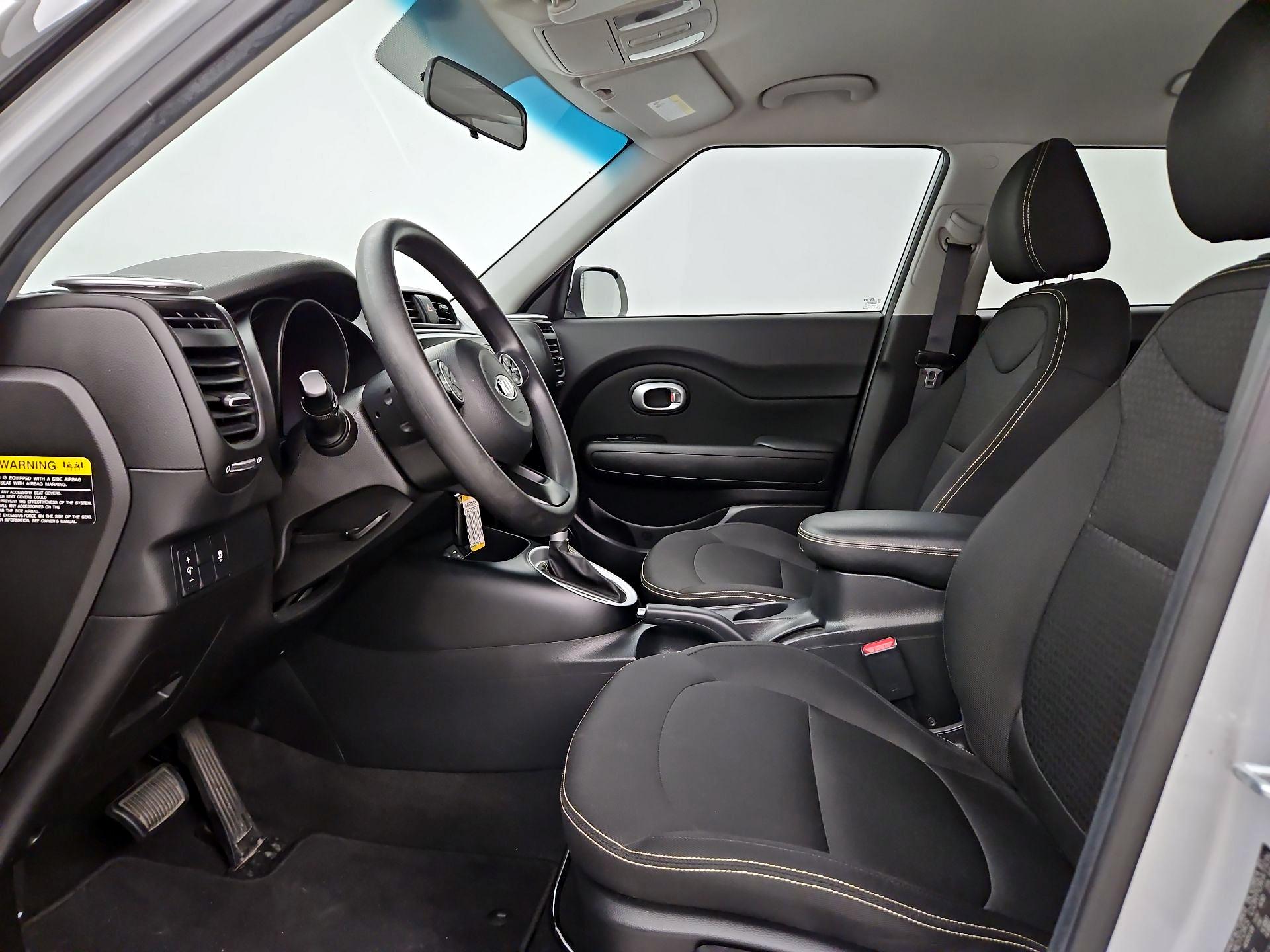 Thumbnail: 2016 Kia Soul - 11