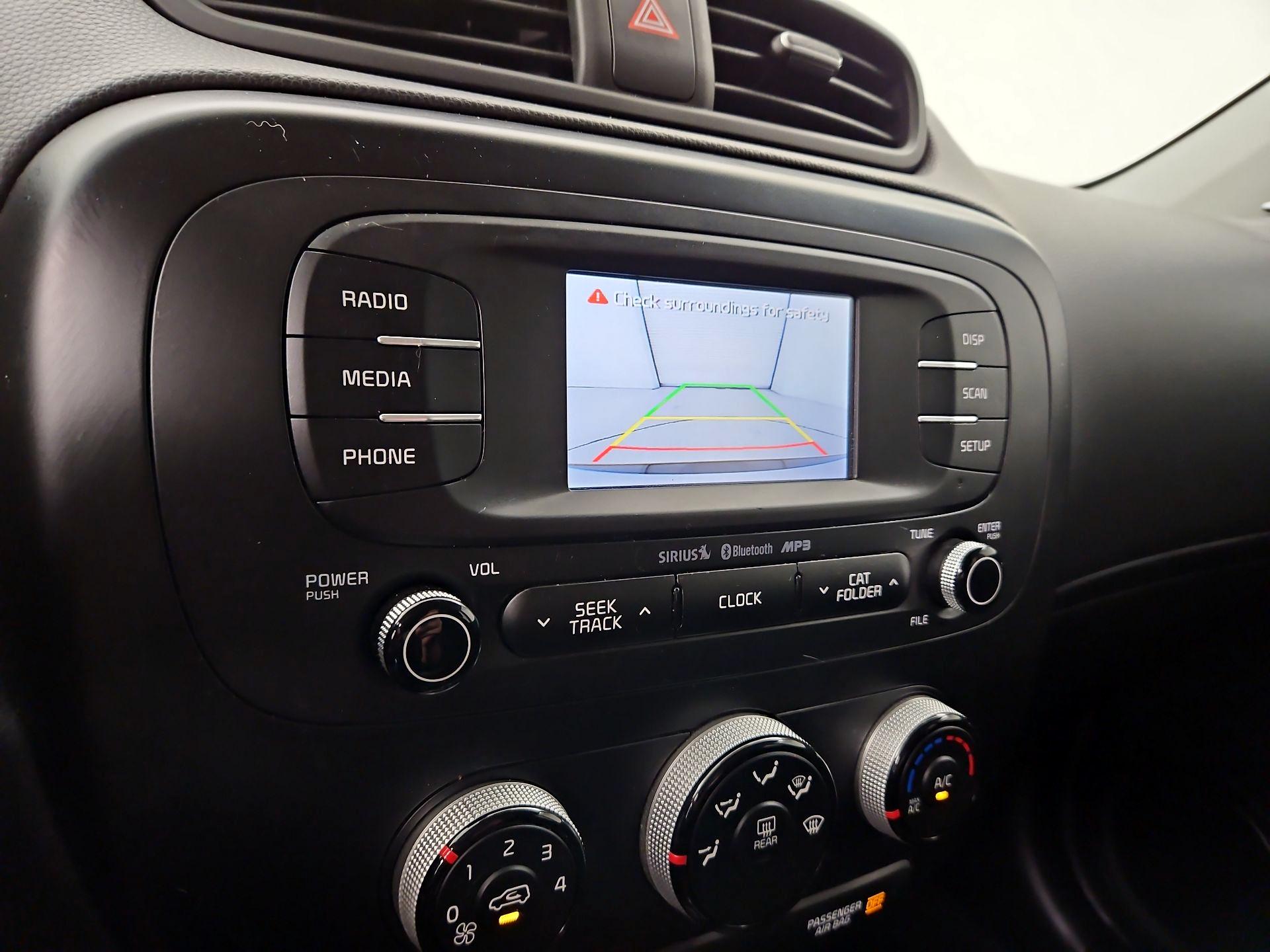 Thumbnail: 2016 Kia Soul - 14