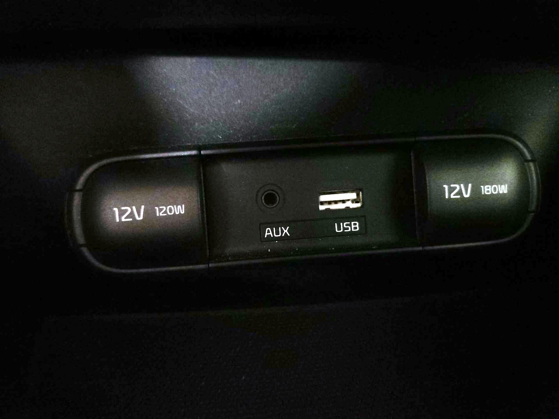 Thumbnail: 2016 Kia Soul - 18