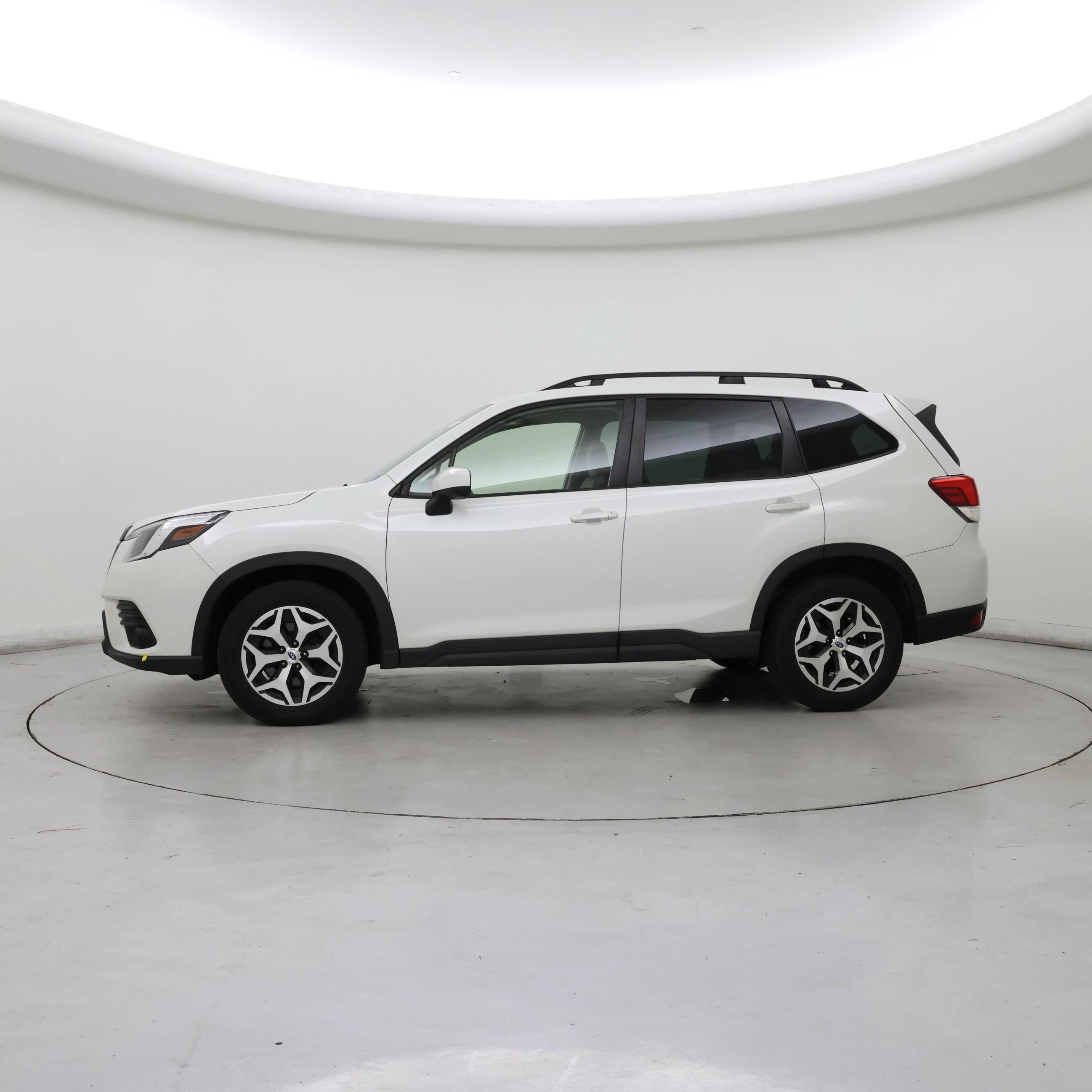 Thumbnail: 2023 Subaru Forester - 3