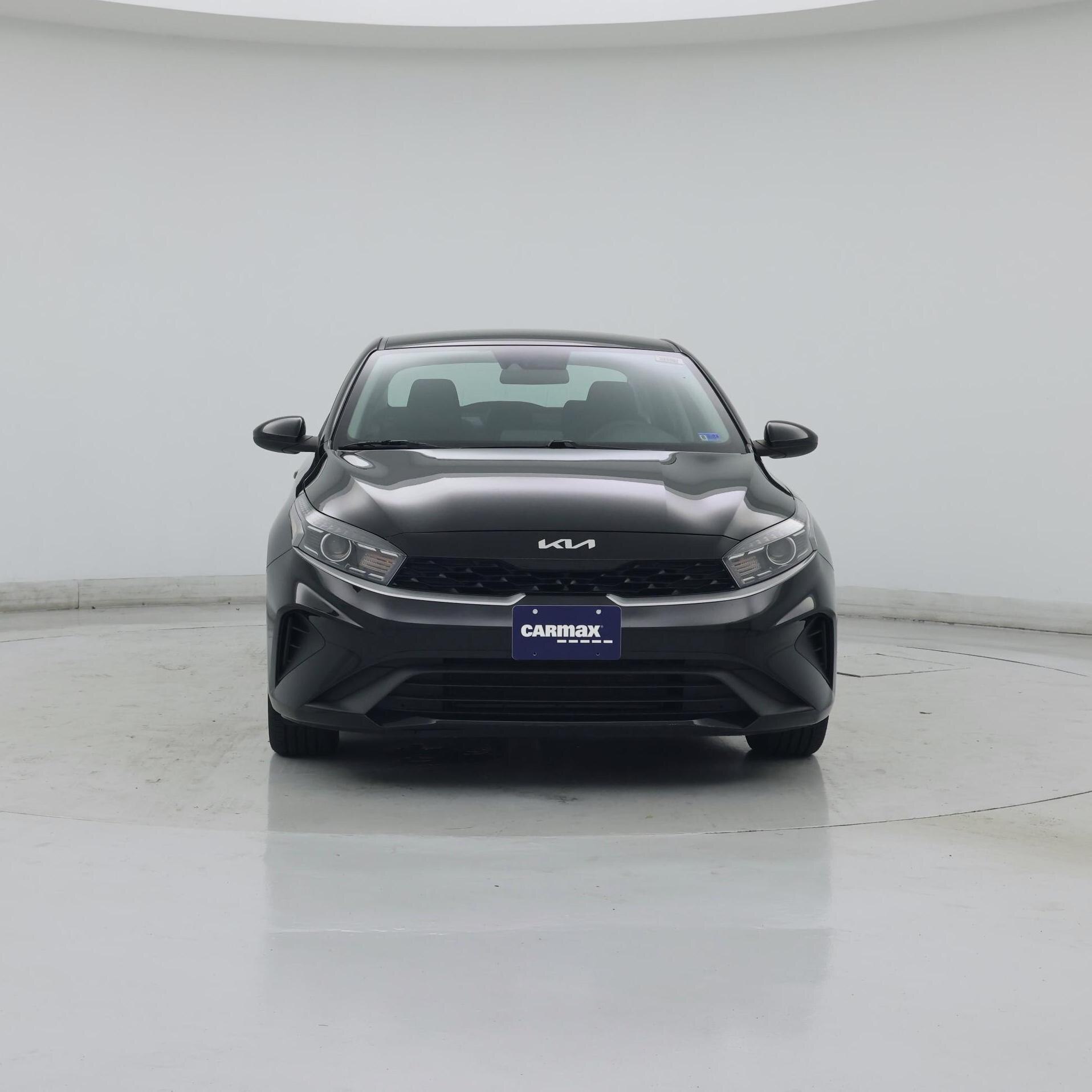 Thumbnail: 2023 Kia Forte - 5