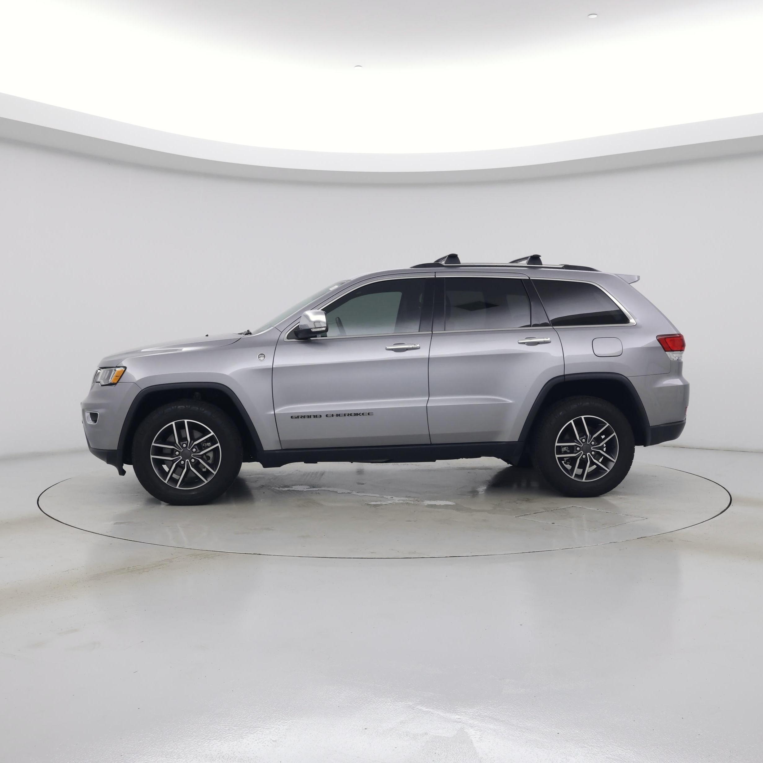 Thumbnail: 2021 Jeep Grand Cherokee - 3