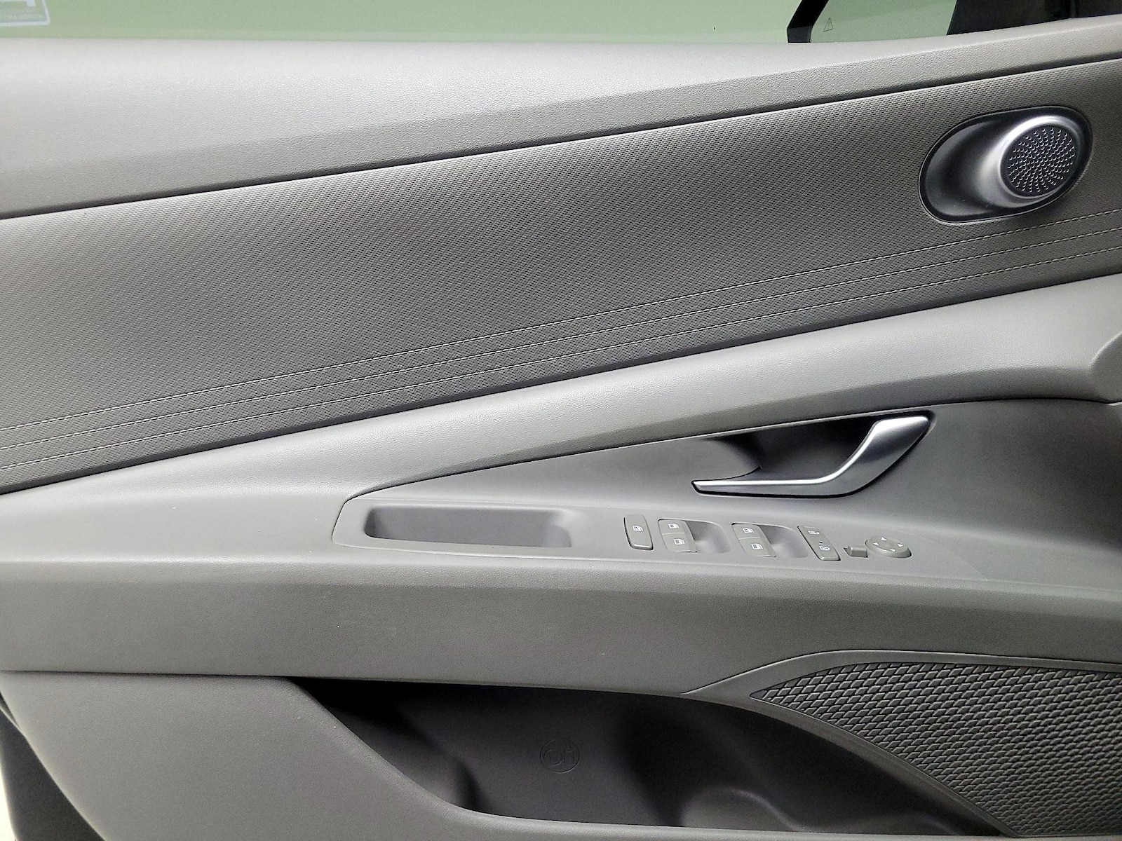 2021 Hyundai Elantra SE - Photo 13