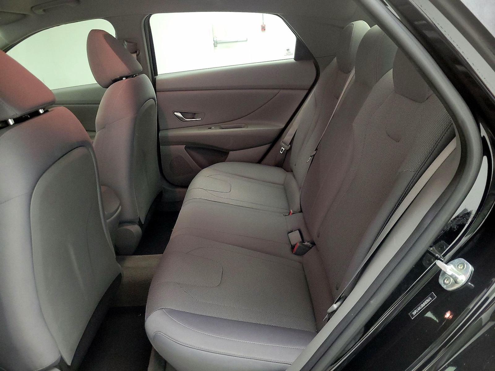 2021 Hyundai Elantra SE - Photo 20