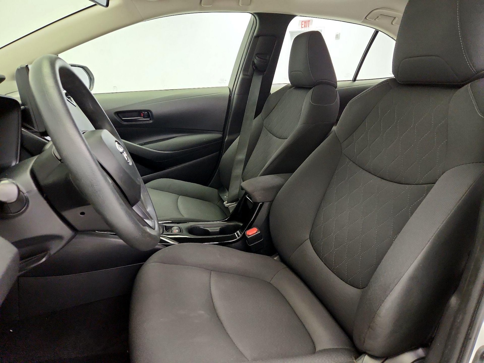 2022 Toyota Corolla LE - Photo 12